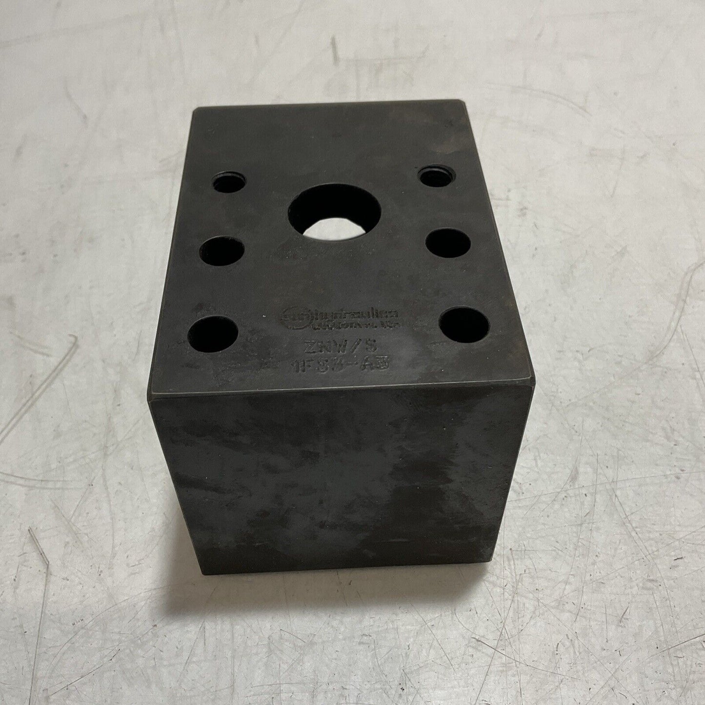 SUN HYDRAULICS ZNW/S 1FS3-A3 MANIFOLD HYDRAULICS VALVE U3S