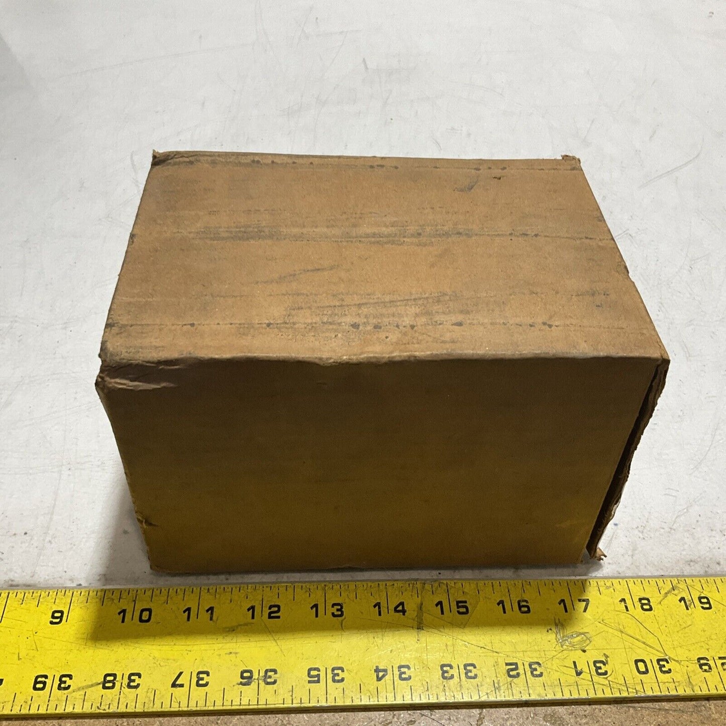 CUTLER-HAMMER HMCP007COC MOTOR CIRCUIT BREAKER PROTECTOR 3POLE 600VAC 7AMPS U3S