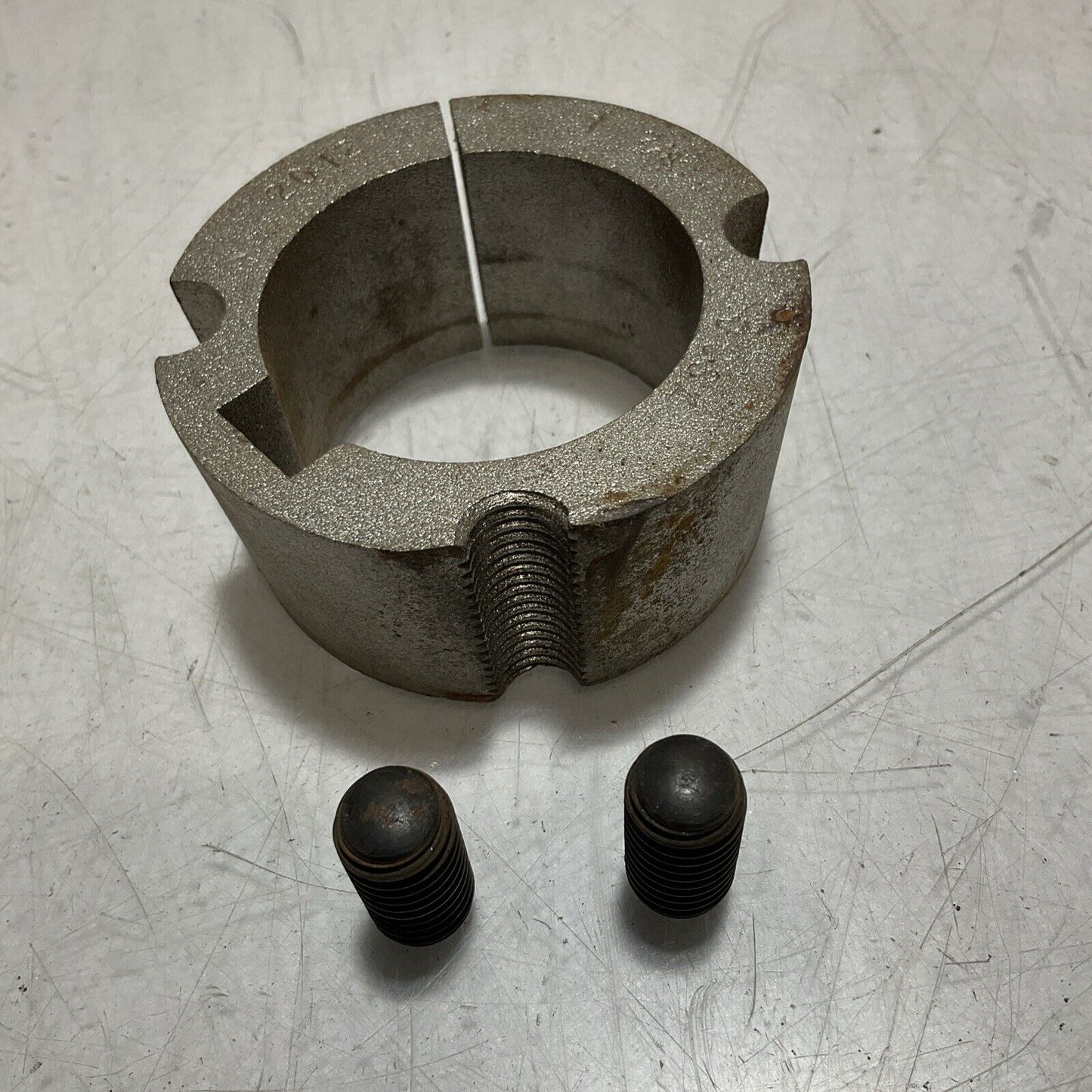 MARTIN 2012 1 7/8 BUSHING TAPER 222