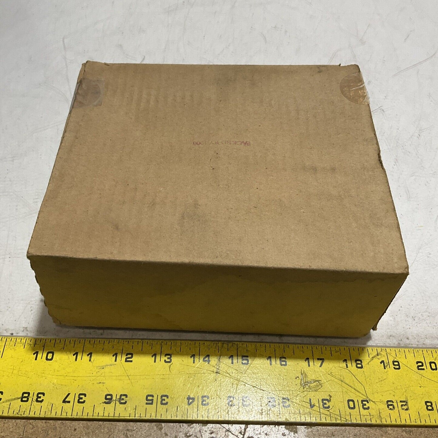 COOPER CROUSE-HINDS TB57 CONDULET CONDUIT OUTLET BODY SIZE 1 1/2 QTY 2 222