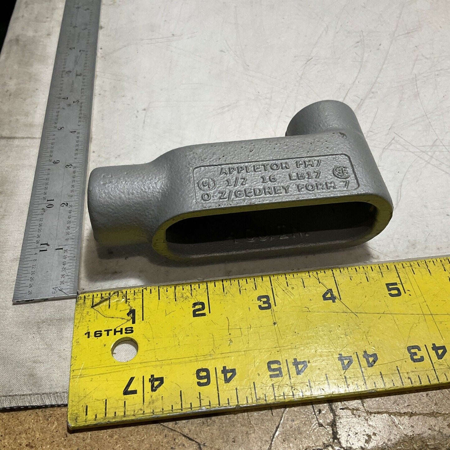 APPLETON FM7 LB17 1/2 16 170 O-Z /GEDNEY FORM CONDUIT BODY WITH COVER QTY 6 222