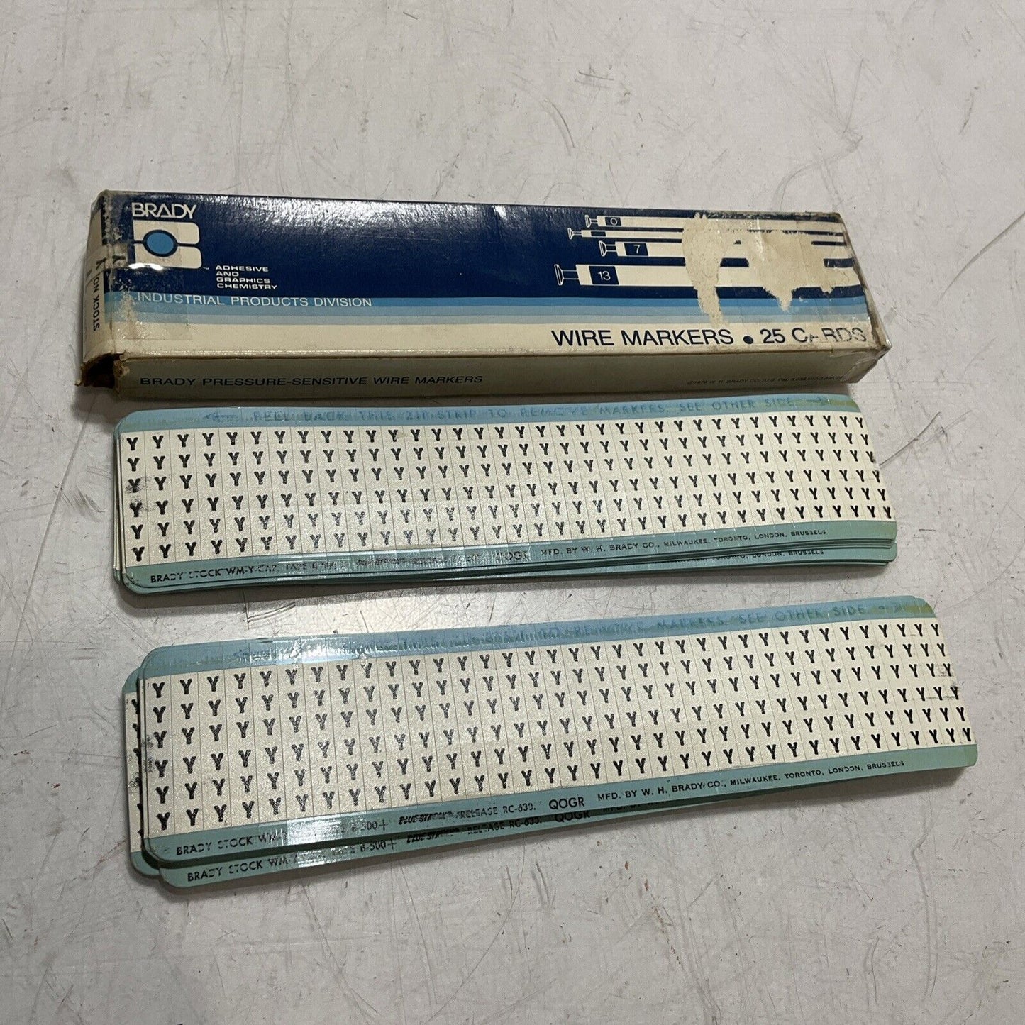 BRADY INDUSTRIAL PRODUCTS DIVISION WIRE MARKERS 25 CARDS 222