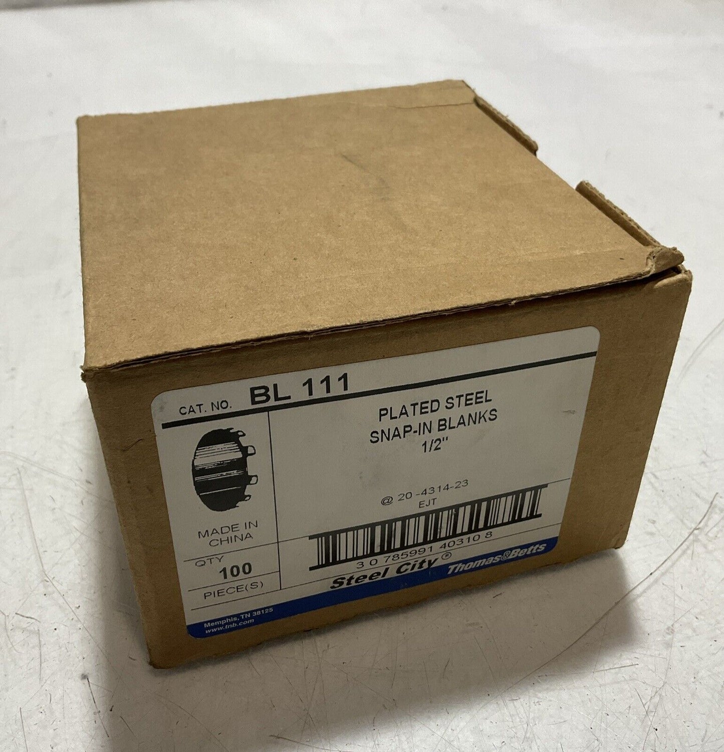 THOMAS&BETTS STEEL CITY BL 111 PLATED STEEL SNAP-IN BLANKS 1/2 SIZE QTY 100 222