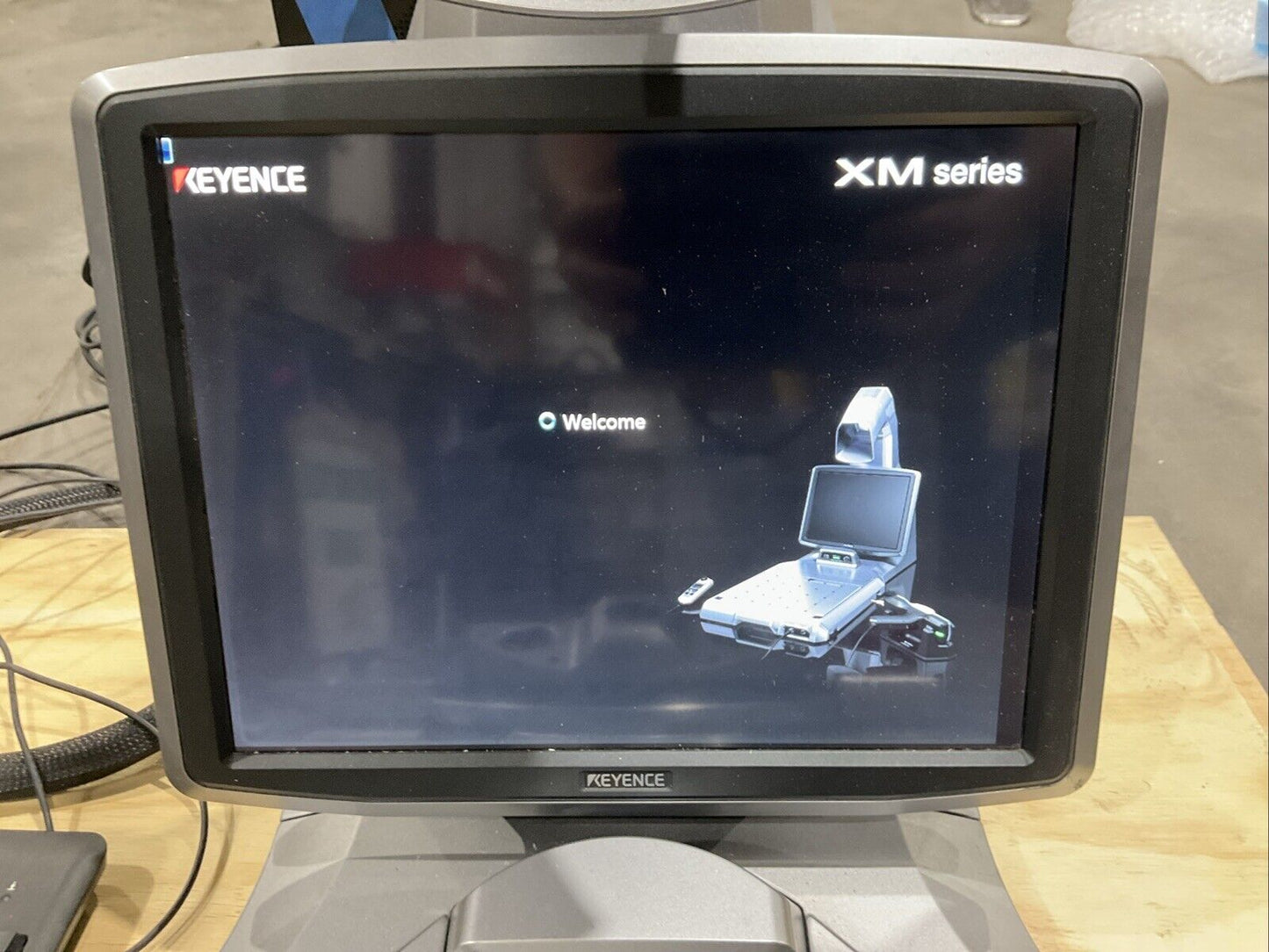 KEYENCE XM-M1200 COORDINATE MEASURING SYSTEM W/ XM-P1000 PROBE