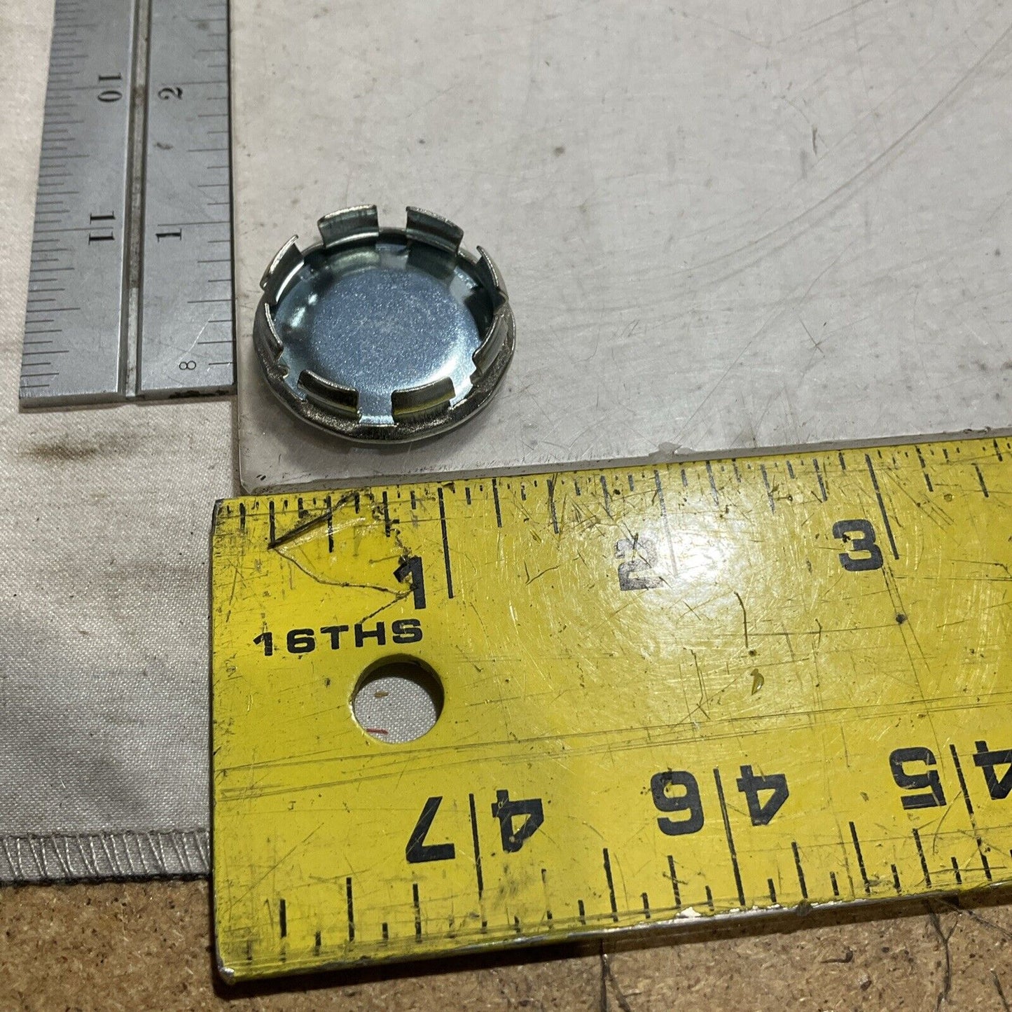 THOMAS & BETTS BL 112 PLATED STEEL 3/4” SNAP-IN BLANKS QTY 100 PIECES U3S