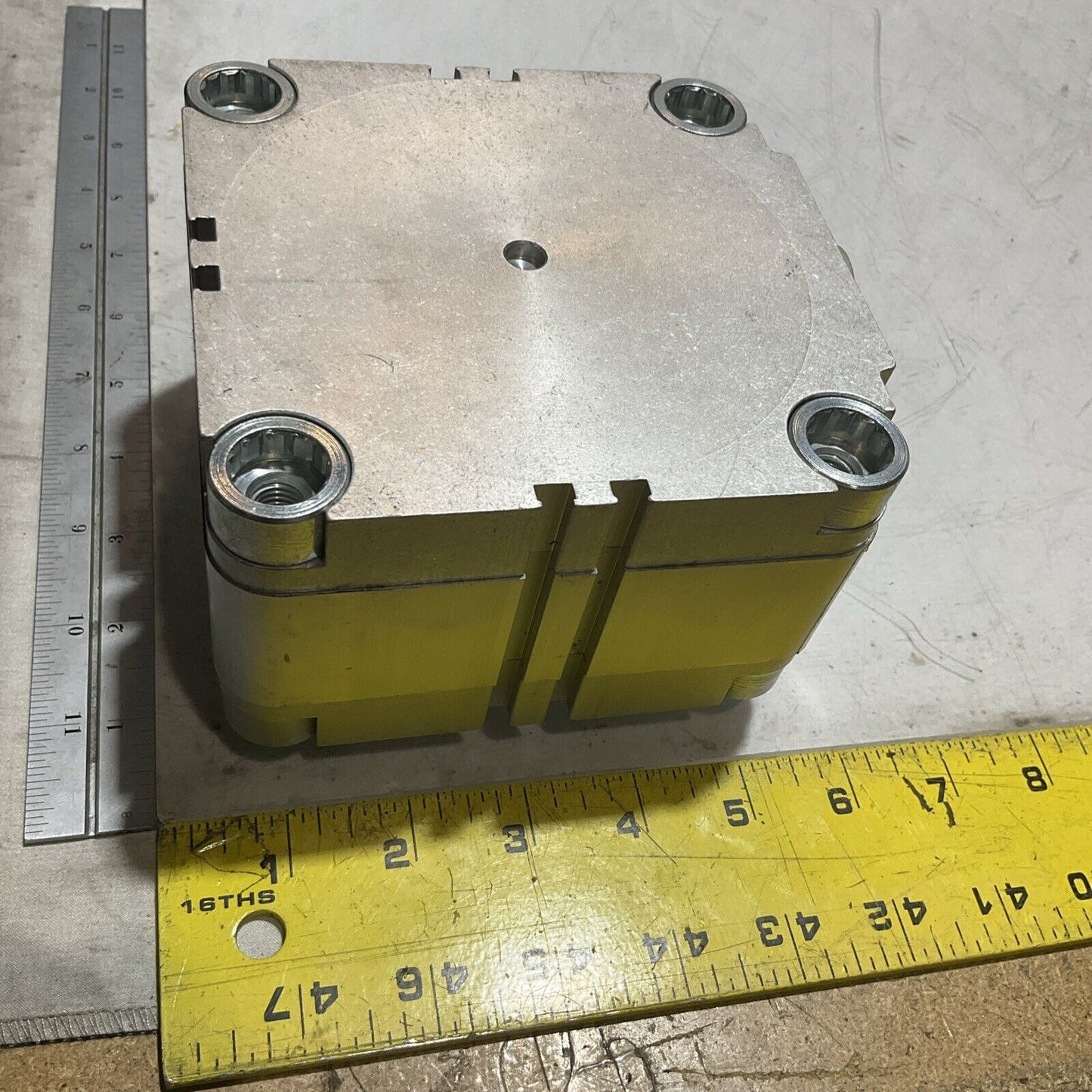 FESTO AEVU-100-10-P-A PNEUMATIC COMPACT AIR CYLINDER C2H