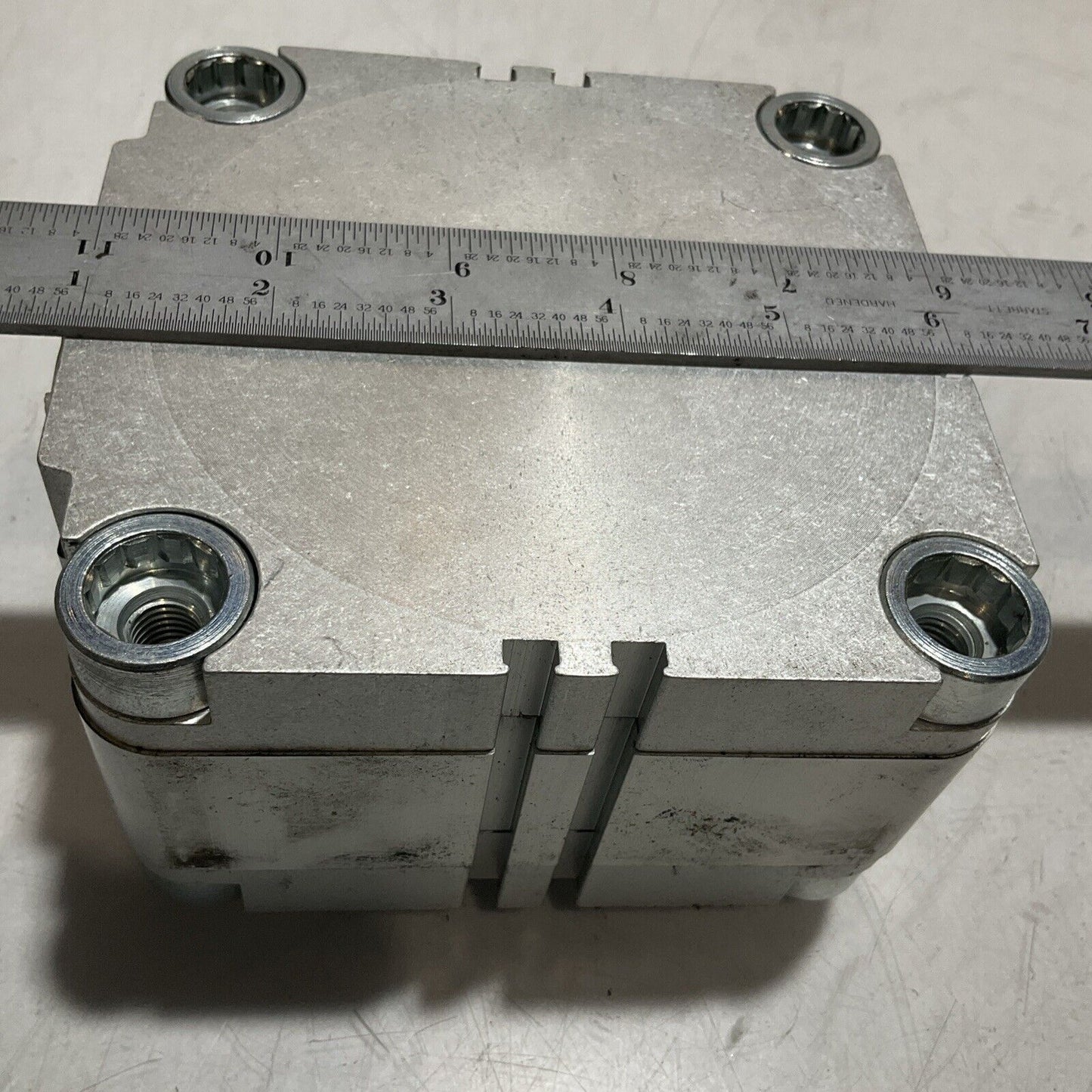 FESTO AEVU-100-10-P-A PNEUMATIC COMPACT AIR CYLINDER C2H