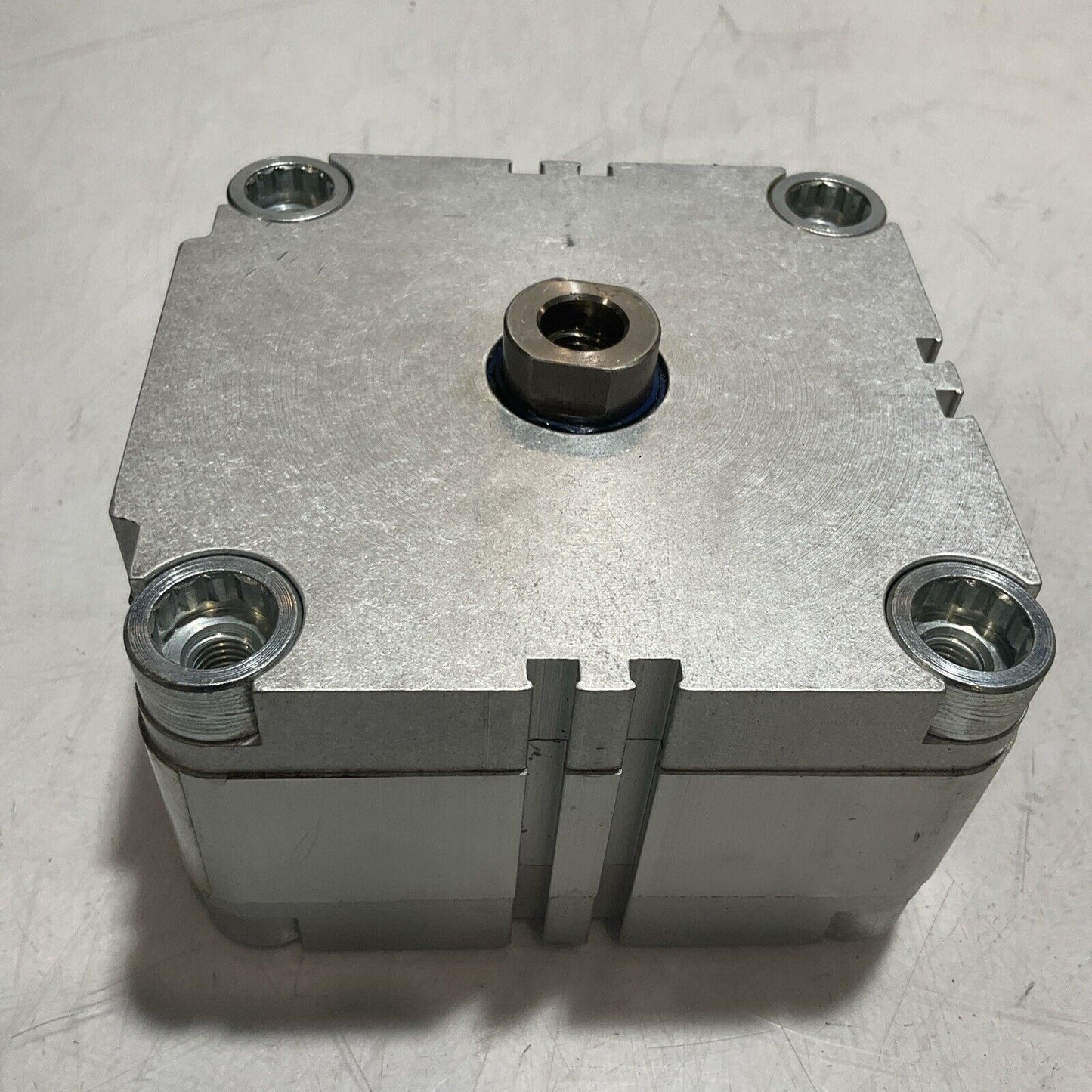 FESTO AEVU-100-10-P-A PNEUMATIC COMPACT AIR CYLINDER C2H