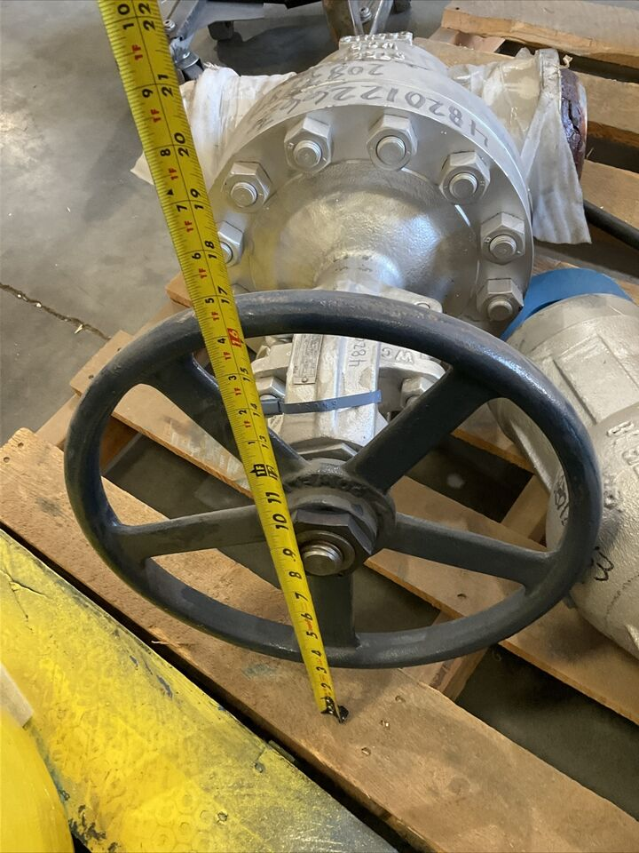 POWELL 600 4 WCB C2CH12 B16.34 Cl 600 76 1/2U GATE VALVE 1480 PSI