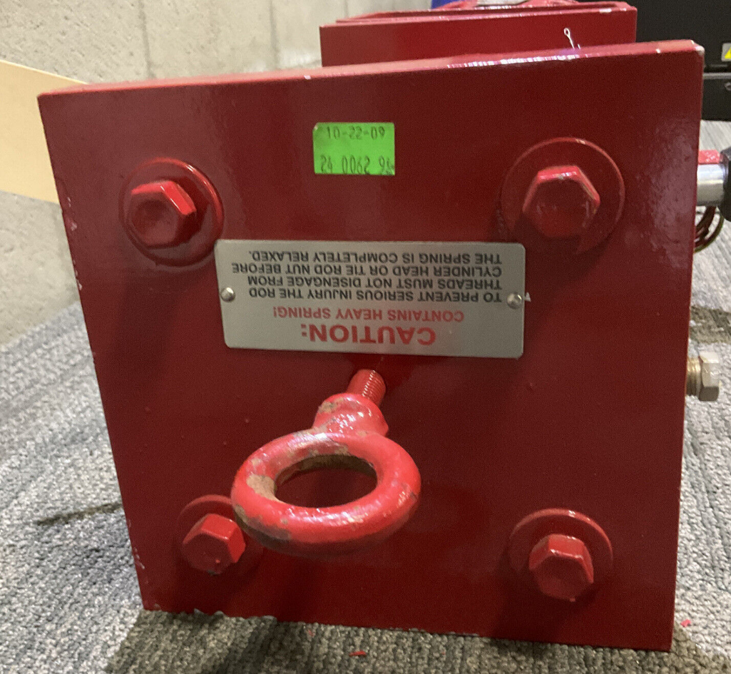 RED VALVE 09-3002 PNEUMATICALLY ACTUATED CONTROL PINCH VALVE SERIES 5200