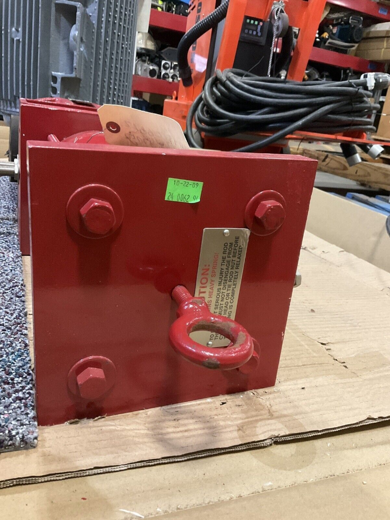 RED VALVE 09-3002 PNEUMATICALLY ACTUATED CONTROL PINCH VALVE SERIES 5200