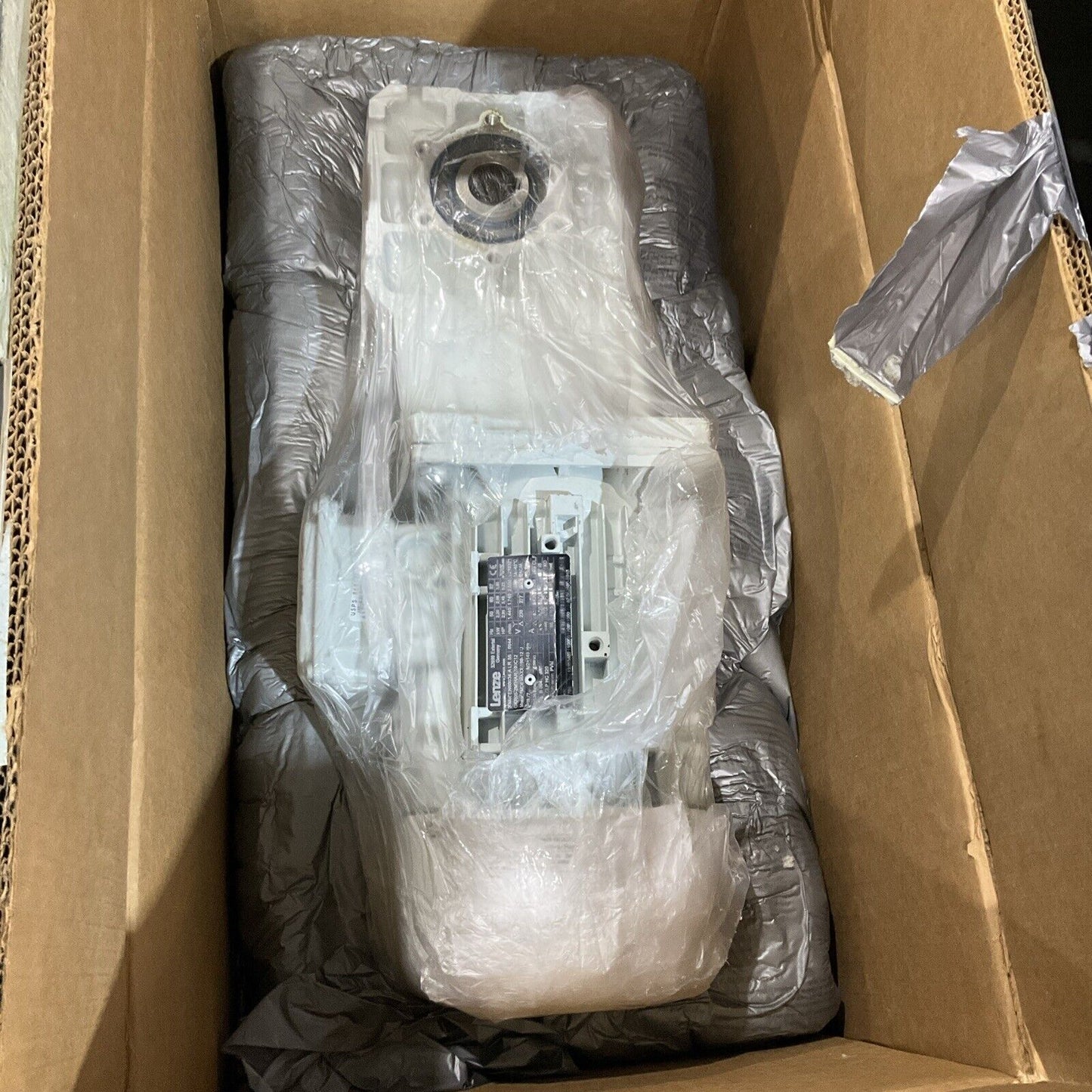 LENZE GKR05-2M HART 100C12- MDEMAXX 100-12U GEARMOTOR U3S