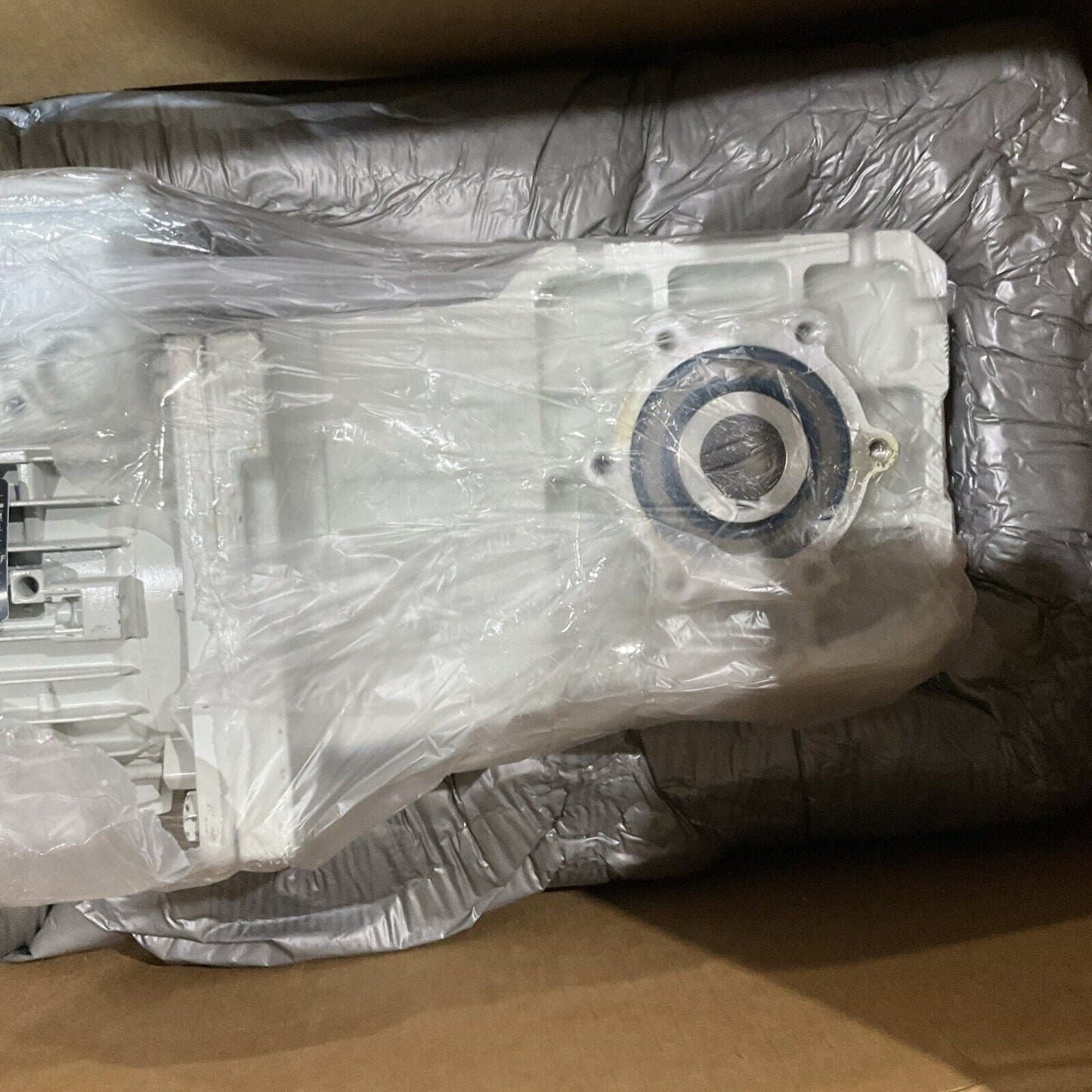 LENZE GKR05-2M HART 100C12- MDEMAXX 100-12U GEARMOTOR U3S