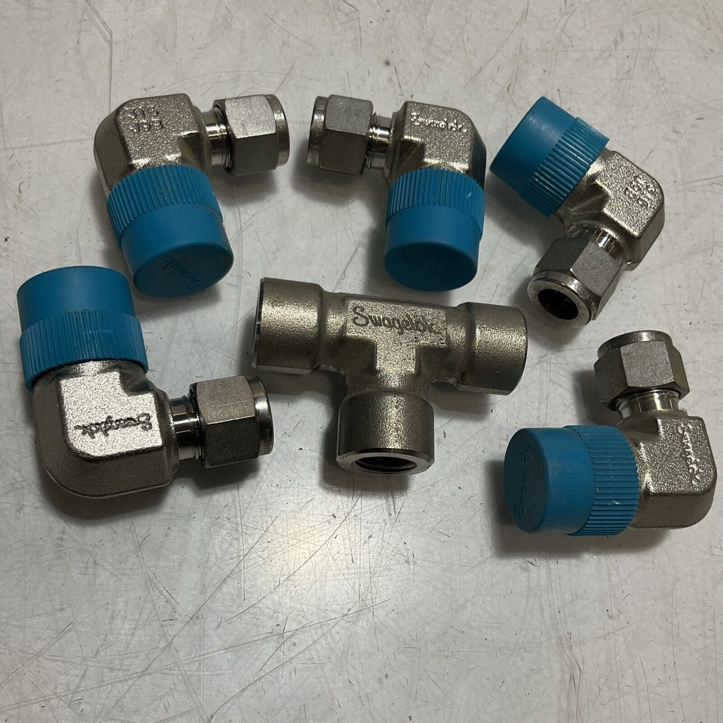 SWAGELOK STAINLESS TUBE FITTING ADAPTER LOT OF 6 U3S