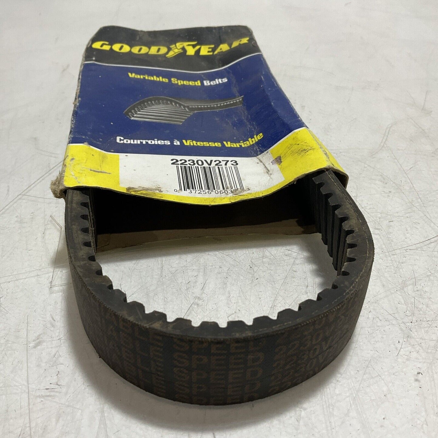 GOOD YEAR 2230V273 VARIABLE SPEED BELT LOT OF 2 U3S