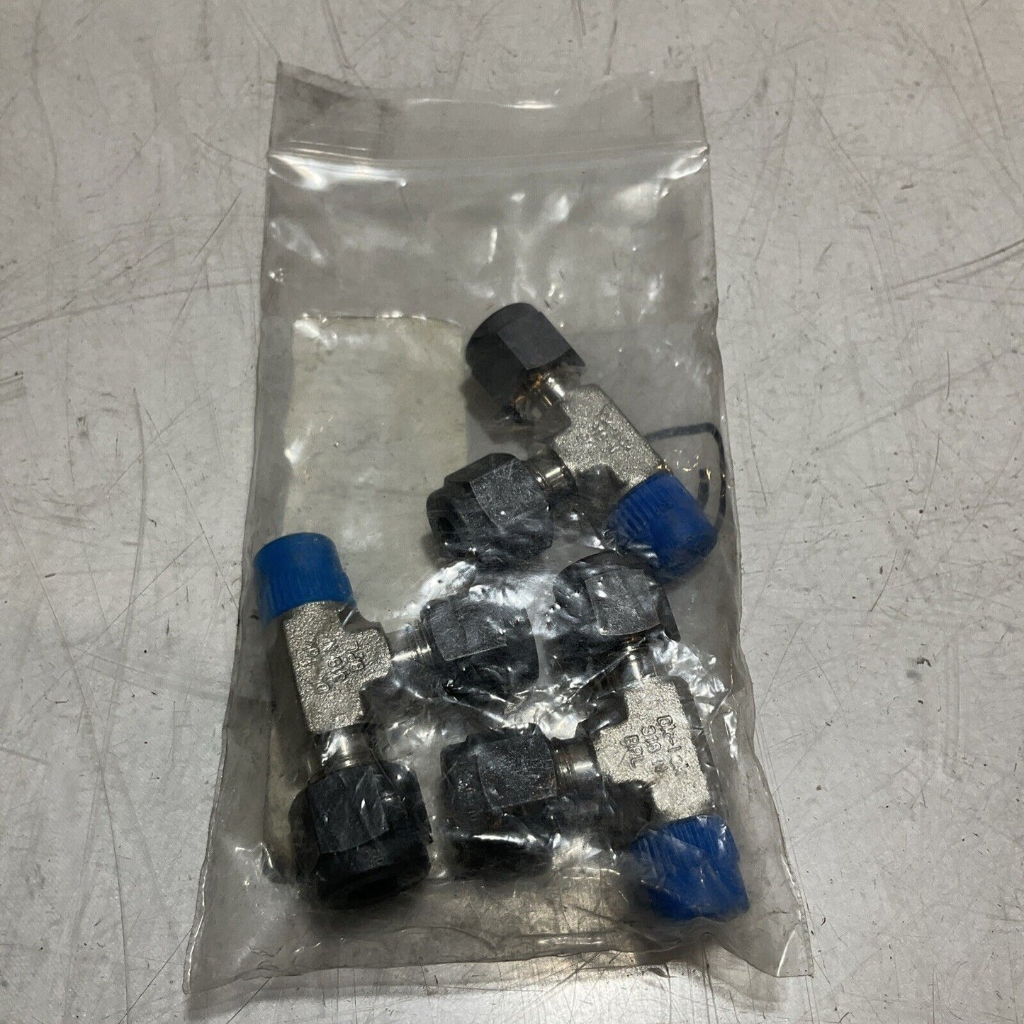DK-LOK 316NBPL - 8KLTUBE CONNECTOR TEE 1/4 COMP LOT OF 3 U3S