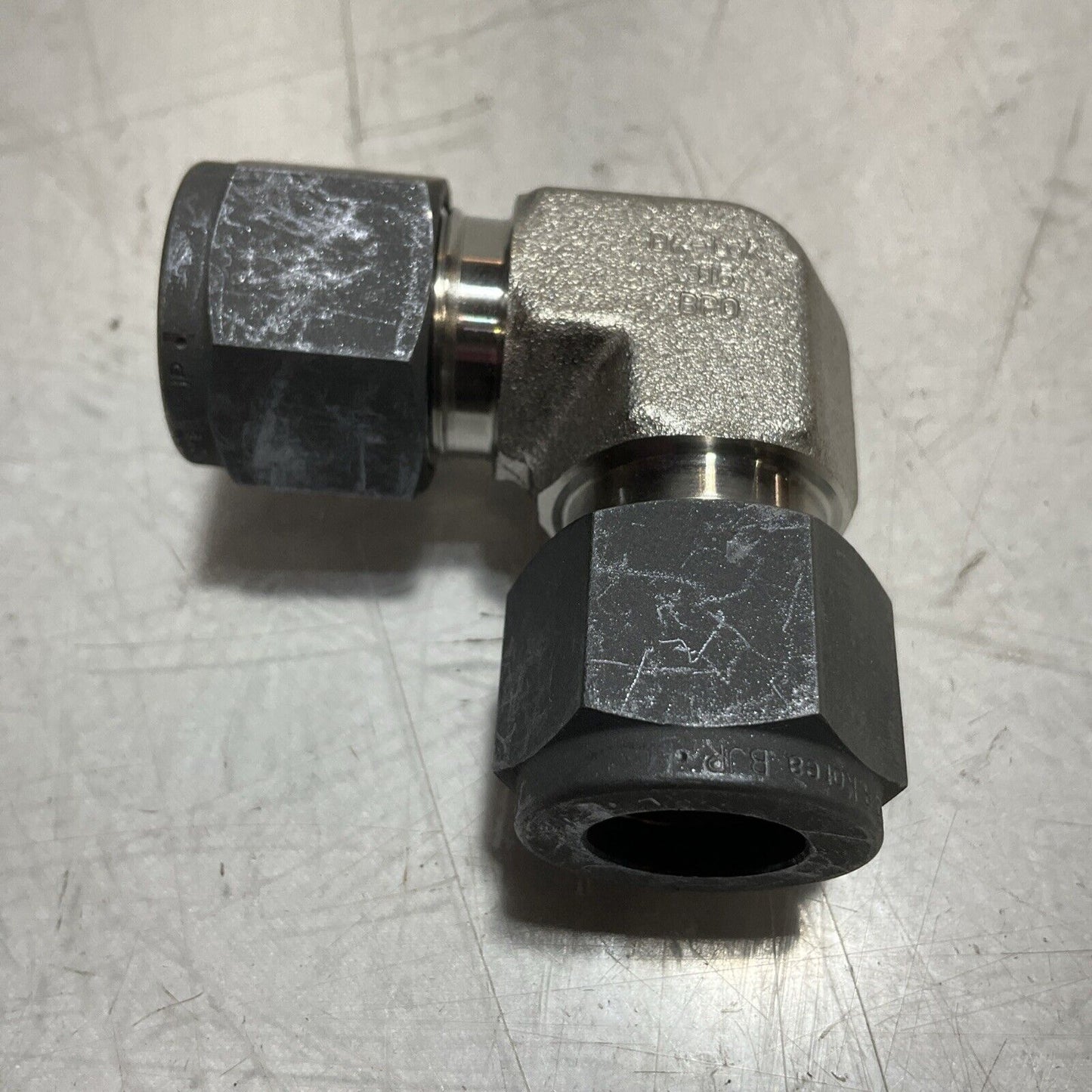 DK-LOK DL8S TUBE UNION ELBOW FITTING 1/2 SS COMP FINISH LOT OF 5 U 3S