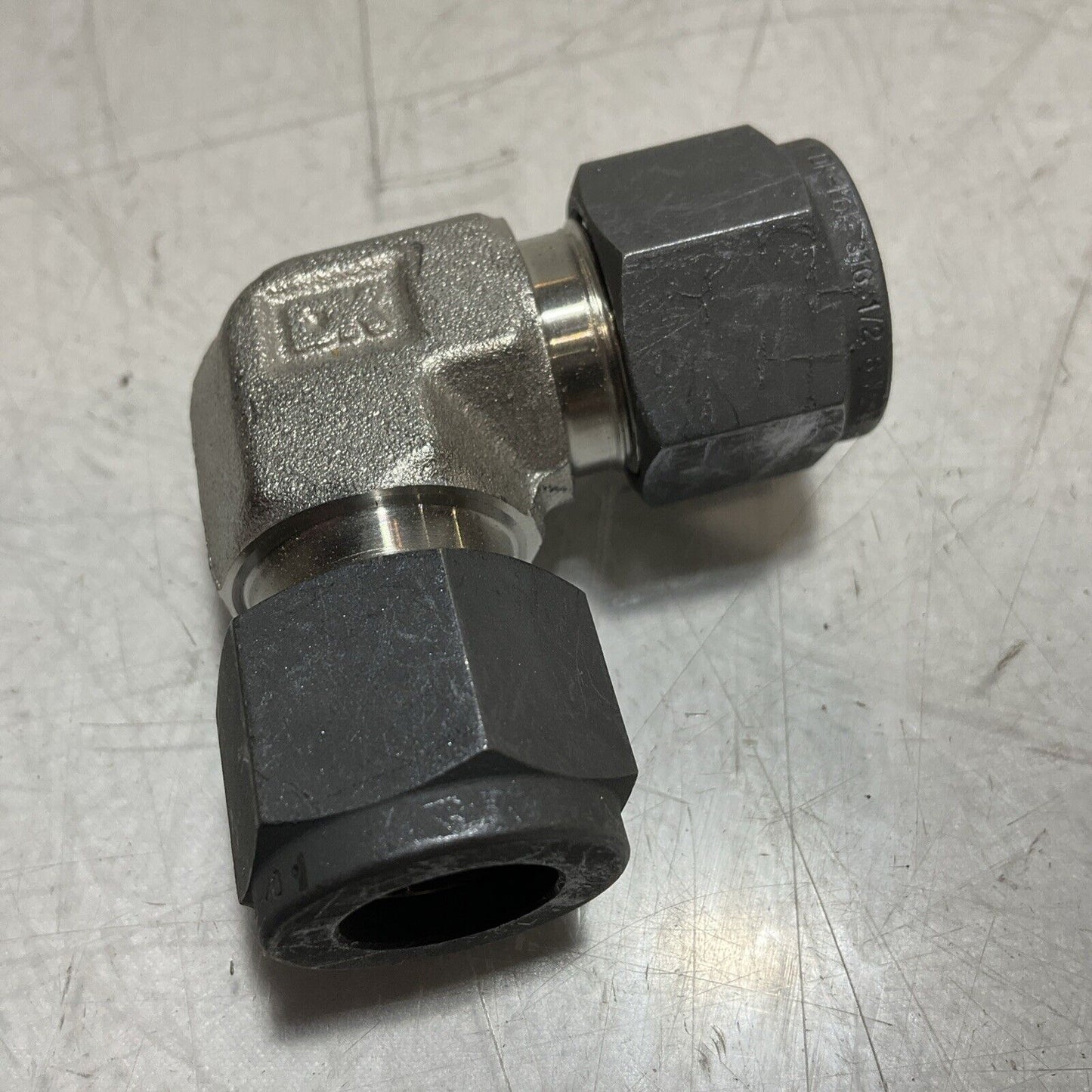 DK-LOK DL8S TUBE UNION ELBOW FITTING 1/2 SS COMP FINISH LOT OF 5 U 3S