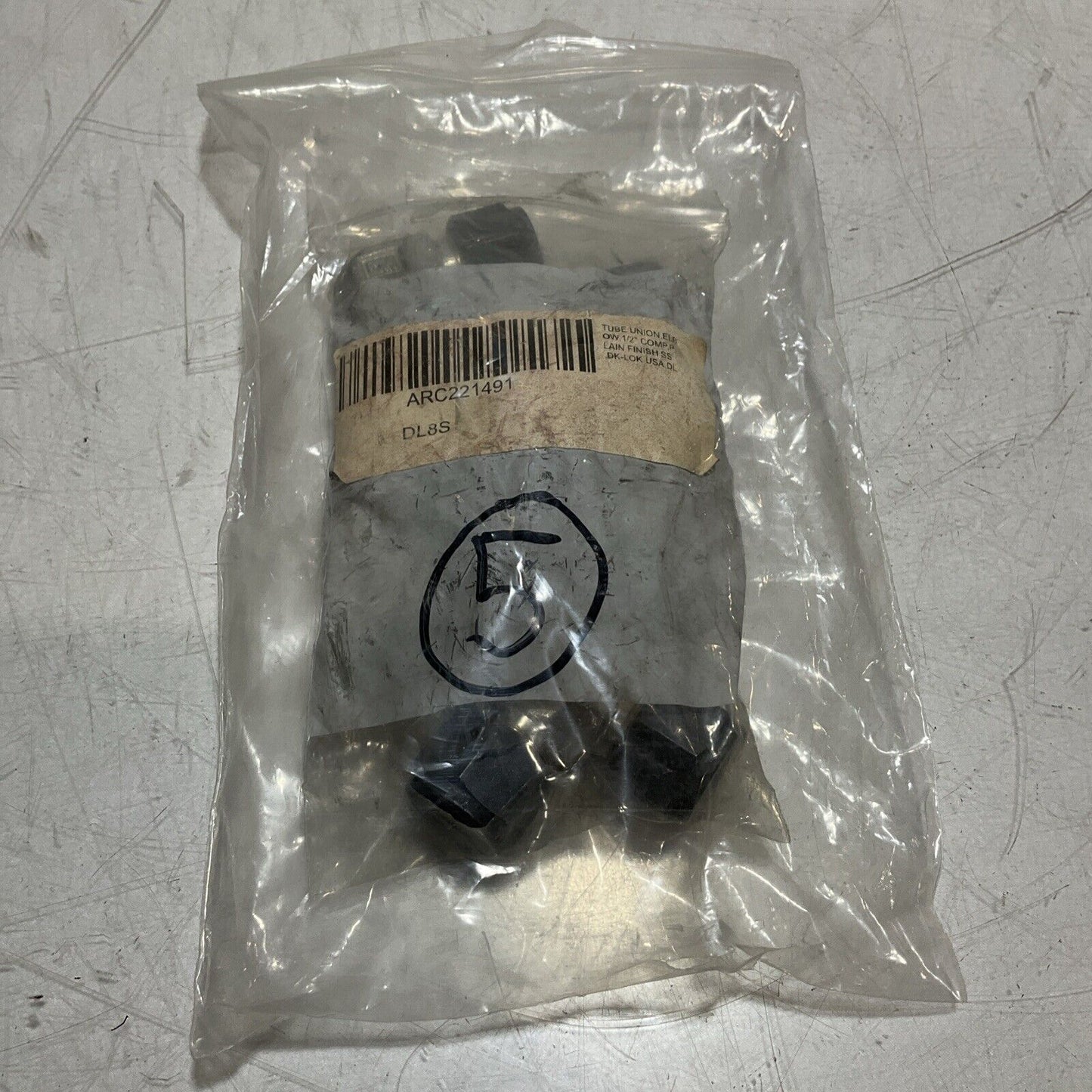 DK-LOK DL8S TUBE UNION ELBOW FITTING 1/2 SS COMP FINISH LOT OF 5 U 3S