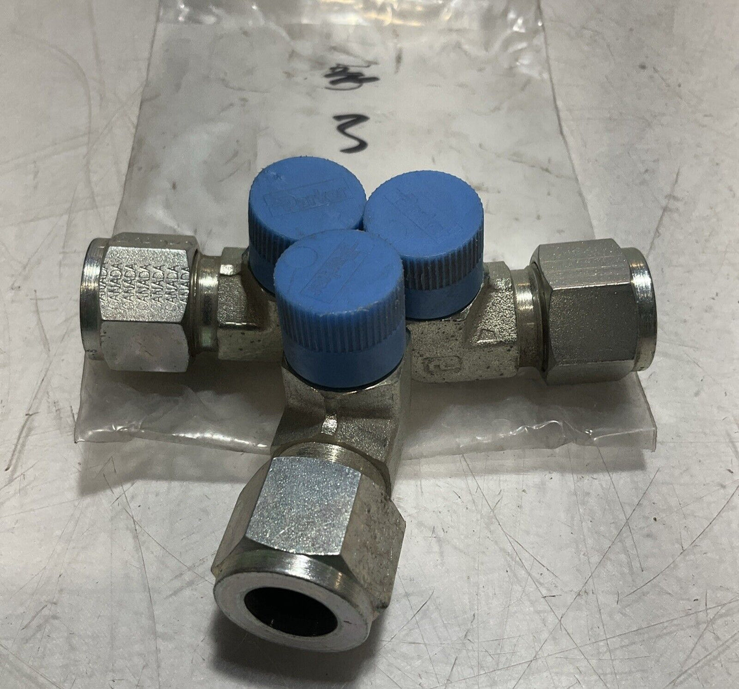 PARKER 8-8 JLC TUBE AND FITTING ADAPTER LOT OF 3 U3S