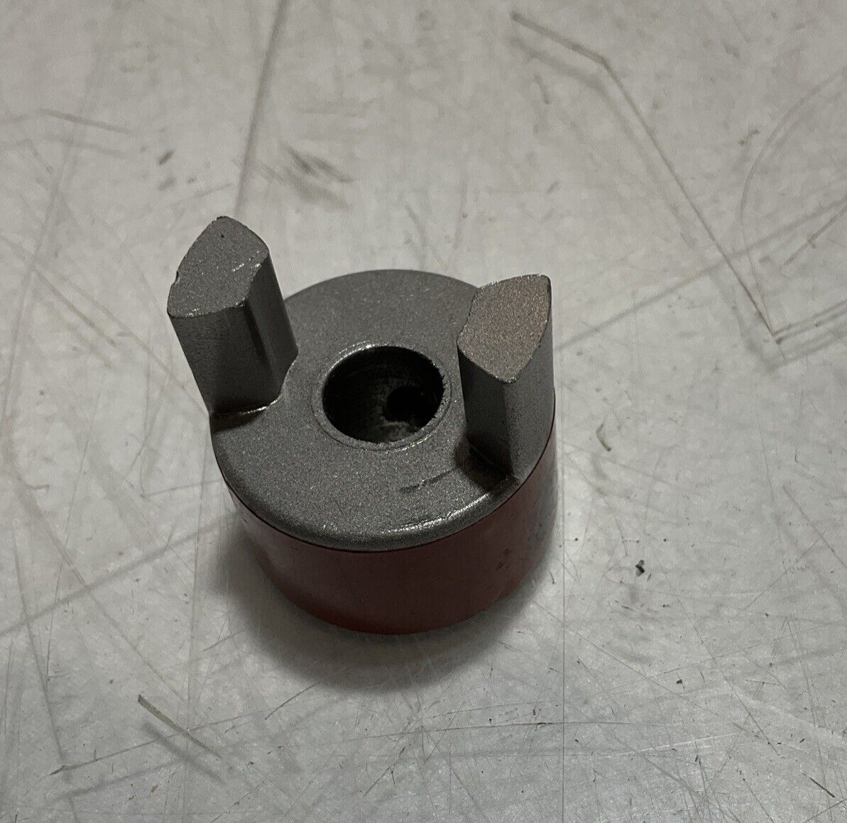LOVEJOY L-50.375 68514410208 LO50 JOW COUPLING HUB 3/8 BORE NKW LOT OF 12 222
