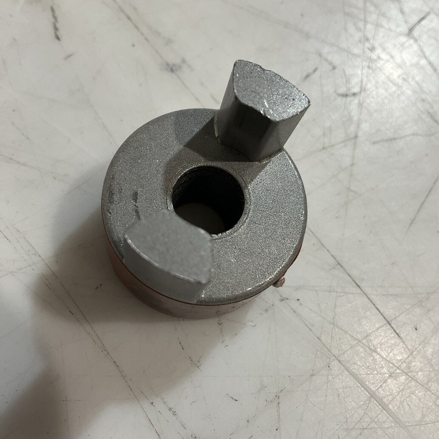 LOVEJOY L-50.375 68514410208 LO50 JOW COUPLING HUB 3/8 BORE NKW LOT OF 12 222