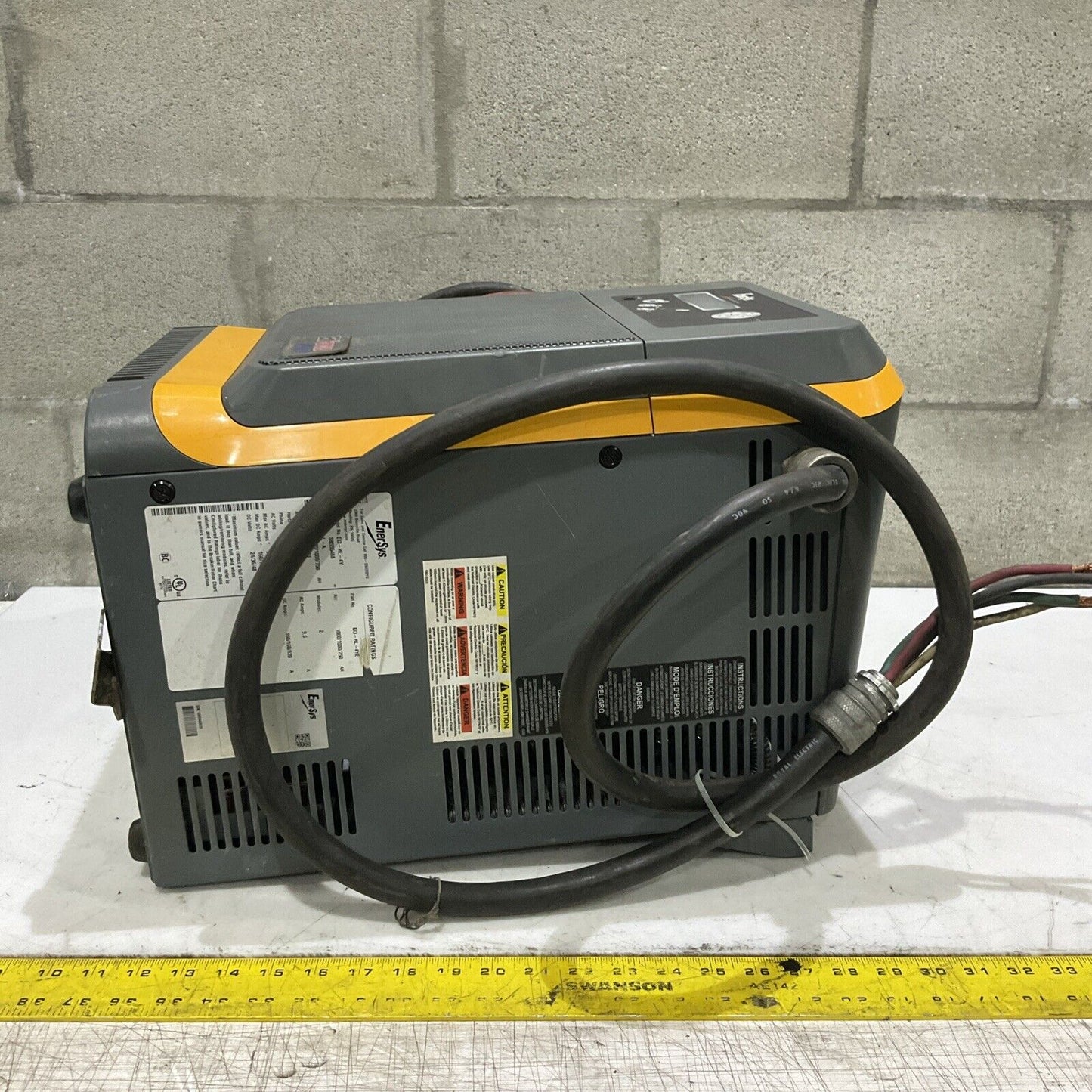 ENERSYS EI3-HL-4YE ENFORCER IMPAQ FORKLIFT L-A BATTERY CHARGER 3PH 480V 50/60 HZ