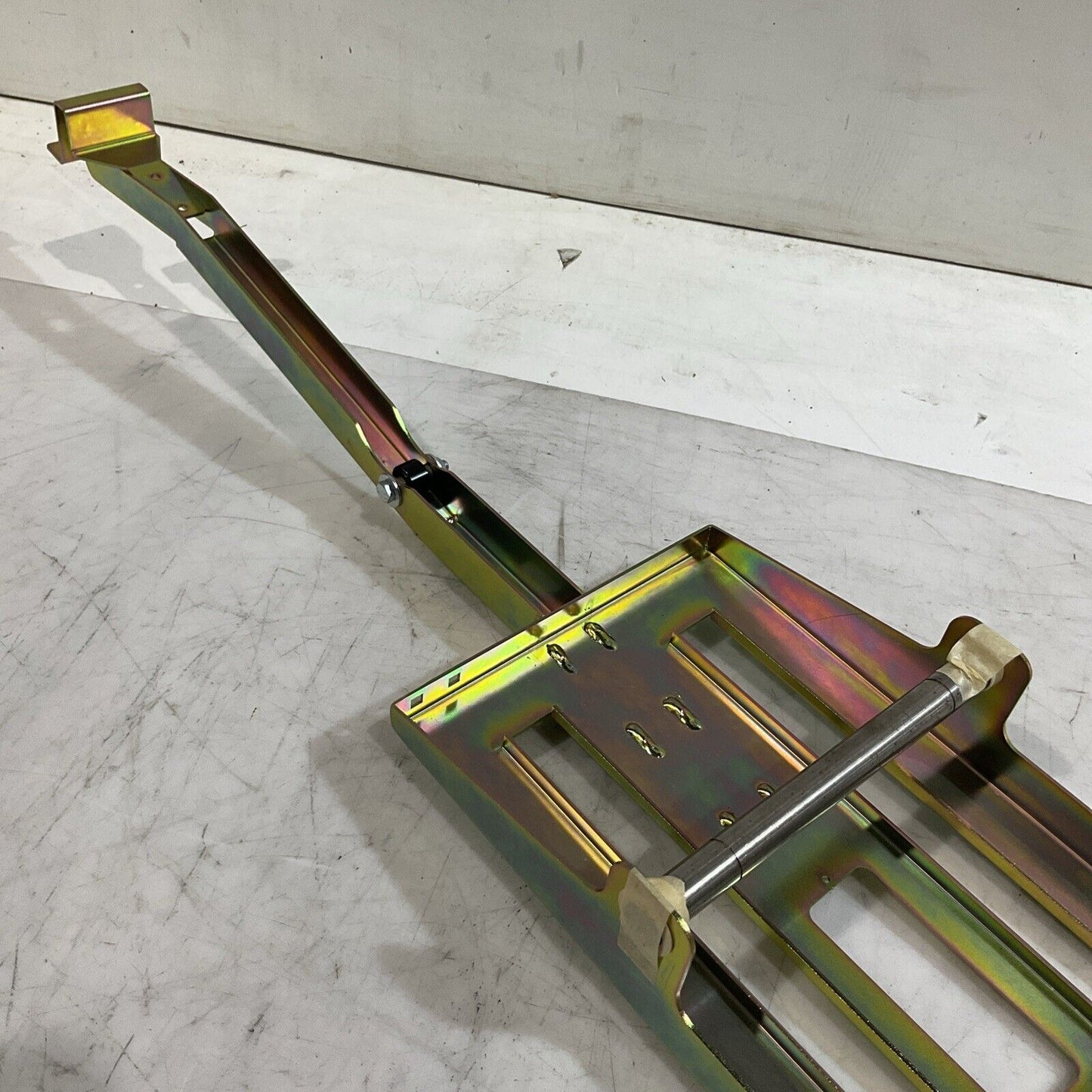 GENERAL 97942-172K063G01 - K060 TILT FRAME ASSEMBLY U3S
