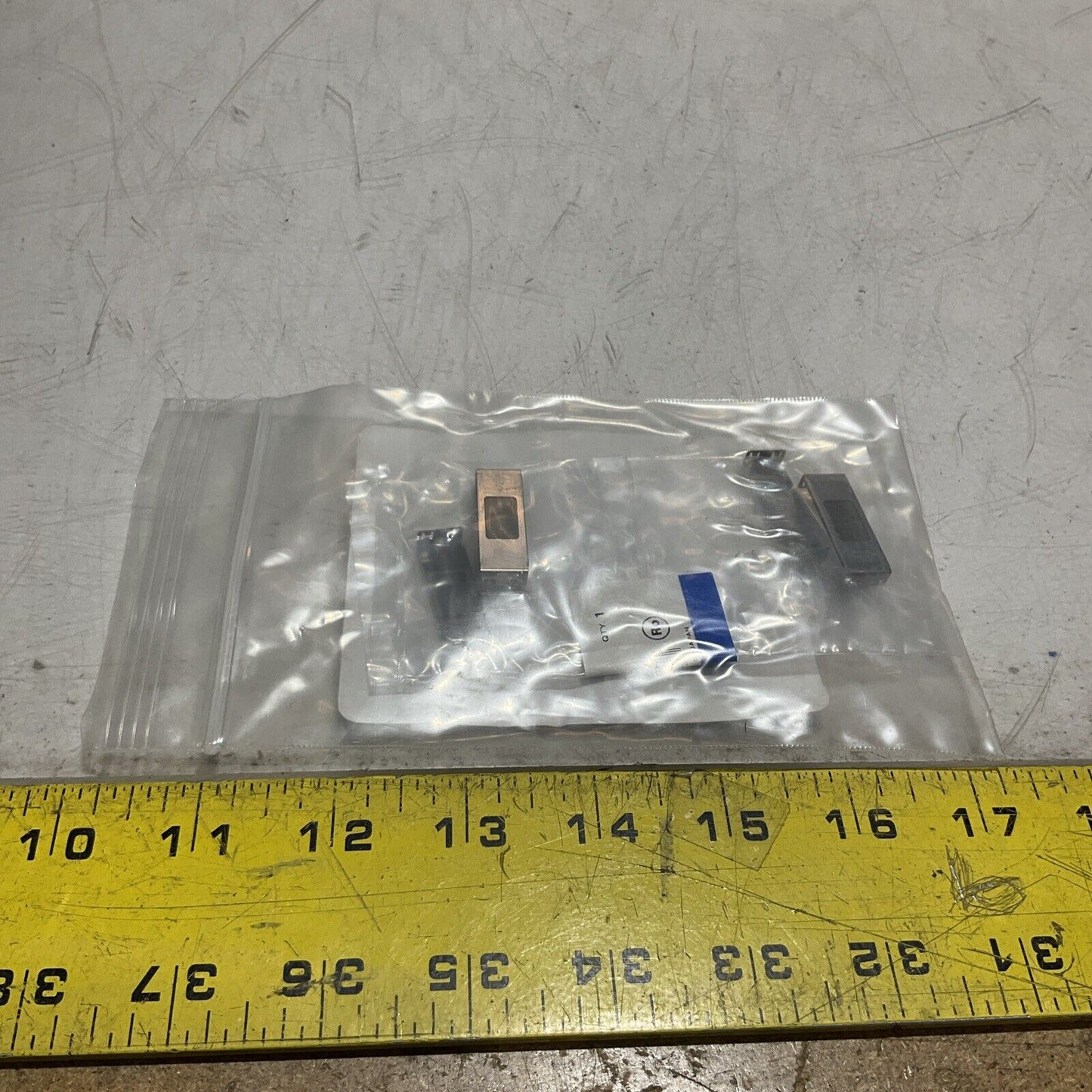 OMRON E39-E11 PHOTOELECTRIC SENSOR MUTUAL INTERFERENCE RECEIVER SET QTY 4 U3S