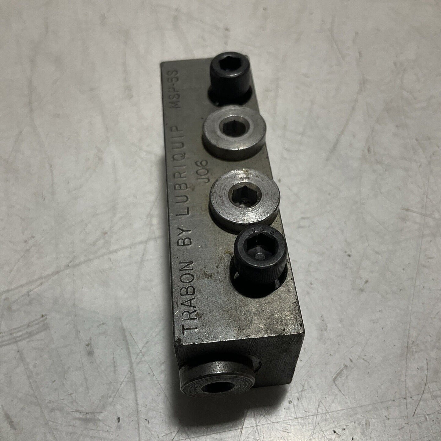TRABON BY LUBRIQUIP MSP-5S MODULAR DIVIDER VALVE 444-U3S