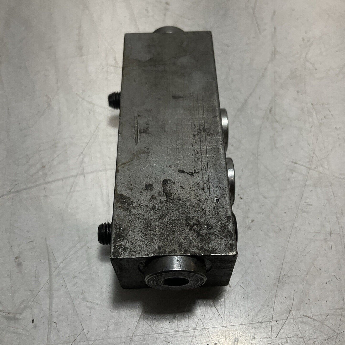 TRABON BY LUBRIQUIP MSP-5S MODULAR DIVIDER VALVE 444-U3S
