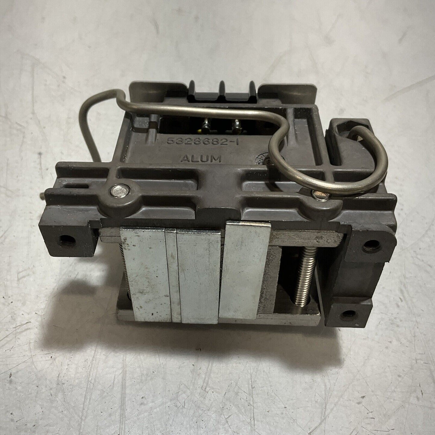 BAILEY CONTROLS SYSTEM 5327449R2 ALUM/STEEL VALVE POSITIONER TORQUE MOTOR U3S