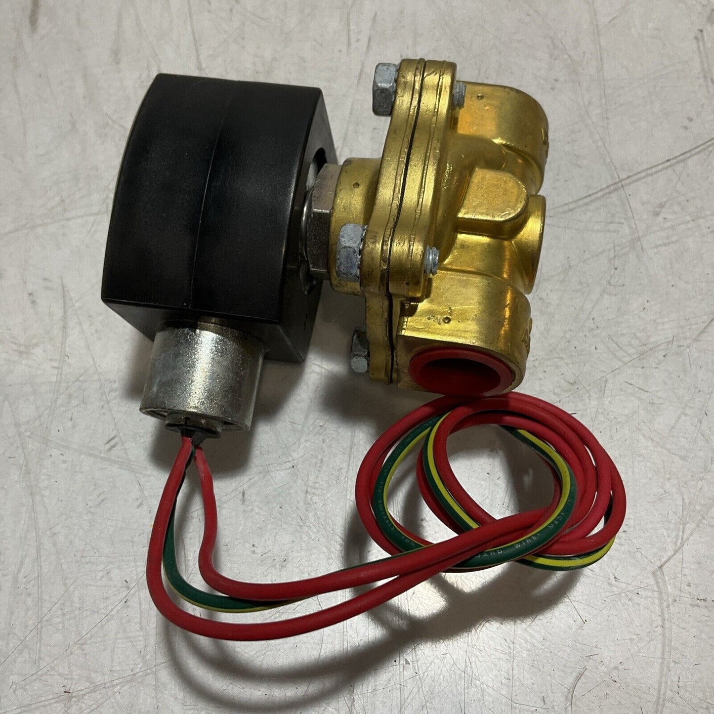 ASCO RED-HAT EF8210G007 GENERAL PURPOSE SOLENOID VALVE 17.1WATTS 1/2 PIPE U3S