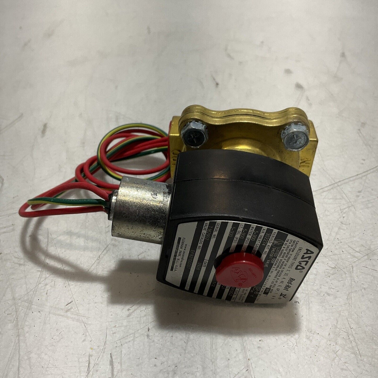 ASCO RED-HAT EF8210G007 GENERAL PURPOSE SOLENOID VALVE 17.1WATTS 1/2 PIPE U3S