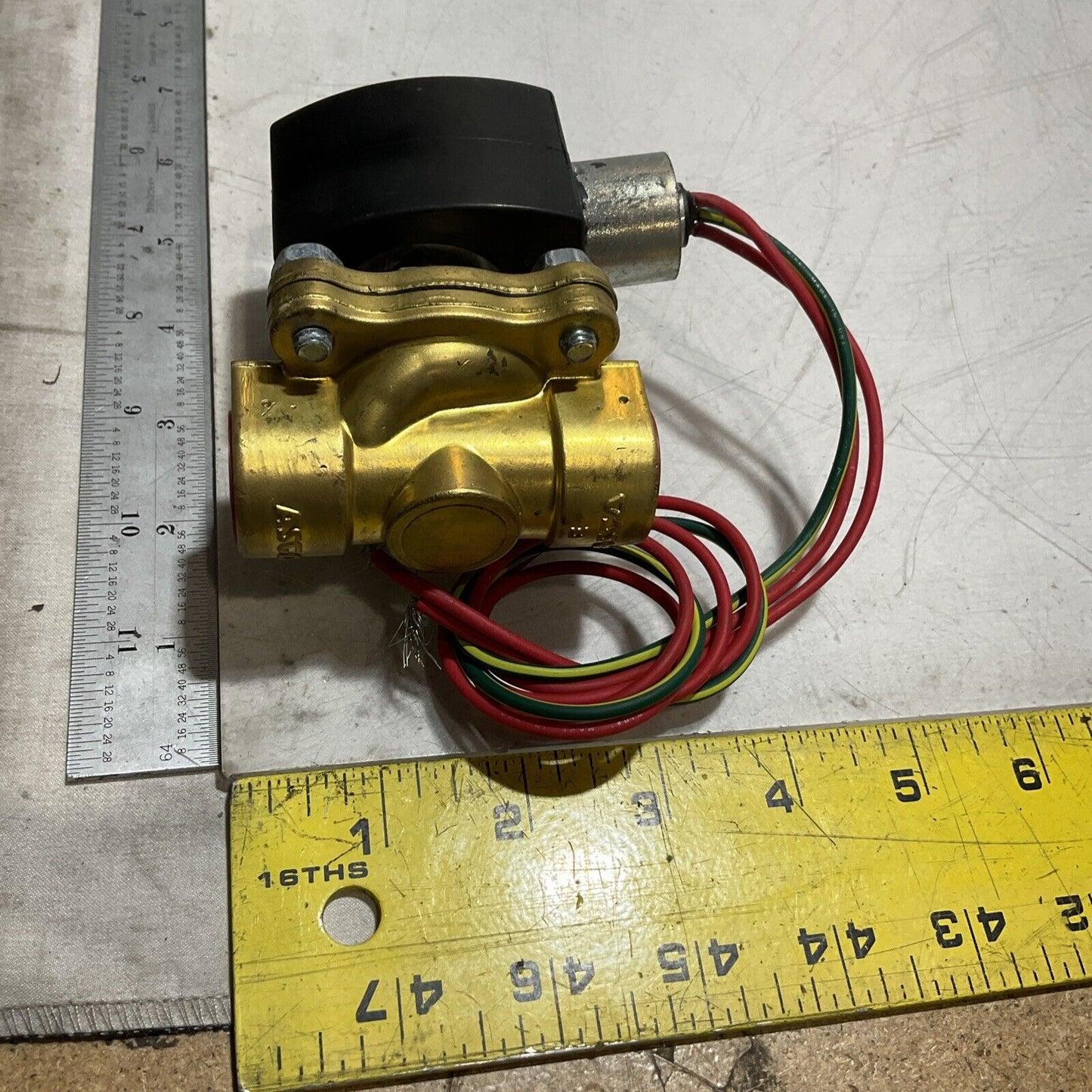 ASCO RED-HAT EF8210G007 GENERAL PURPOSE SOLENOID VALVE 17.1WATTS 1/2 PIPE U3S