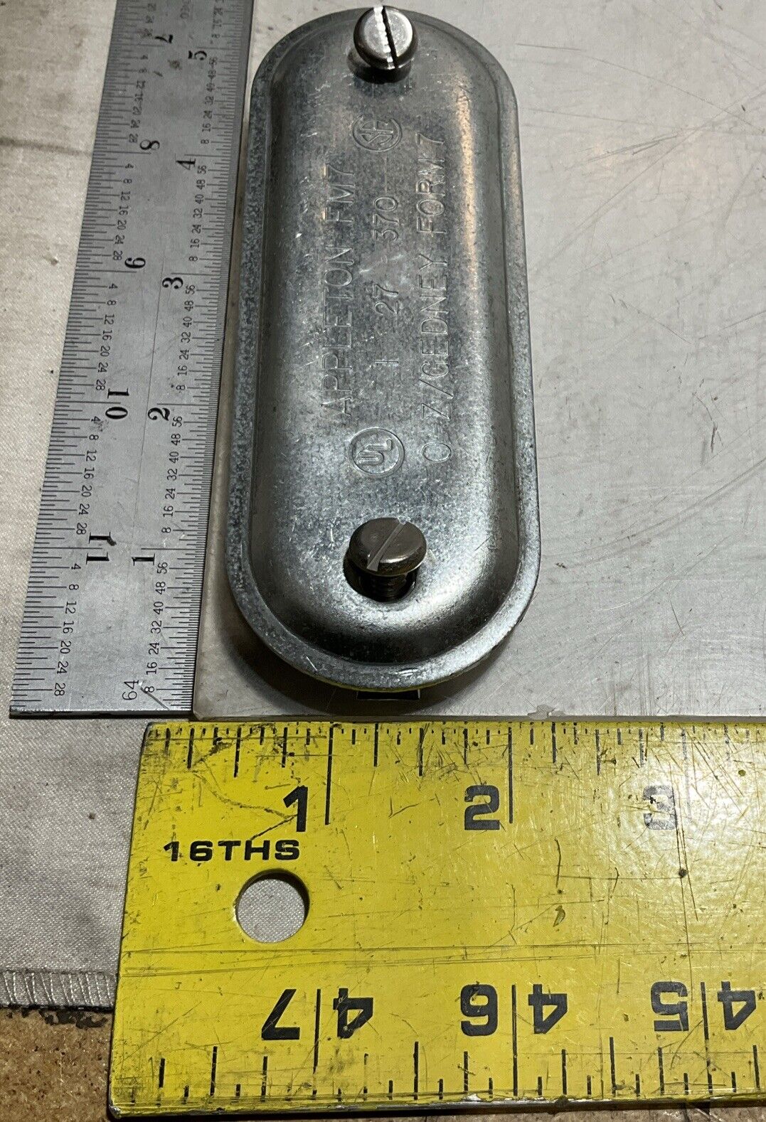 APPLETON FM7 OZ/ GEDNEY FORM 7 CONDUIT OULET FITTING COVER LOT OF 2 U3S