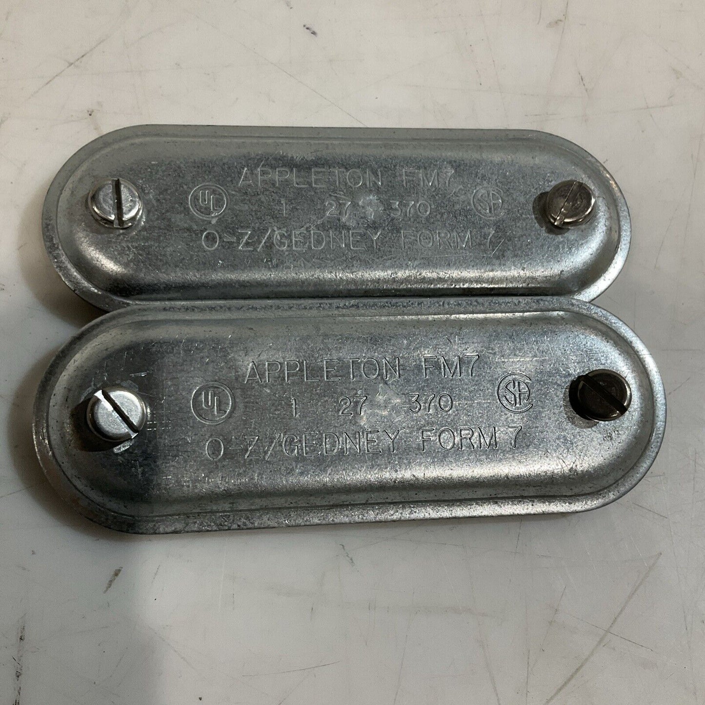 APPLETON FM7 OZ/ GEDNEY FORM 7 CONDUIT OULET FITTING COVER LOT OF 2 U3S