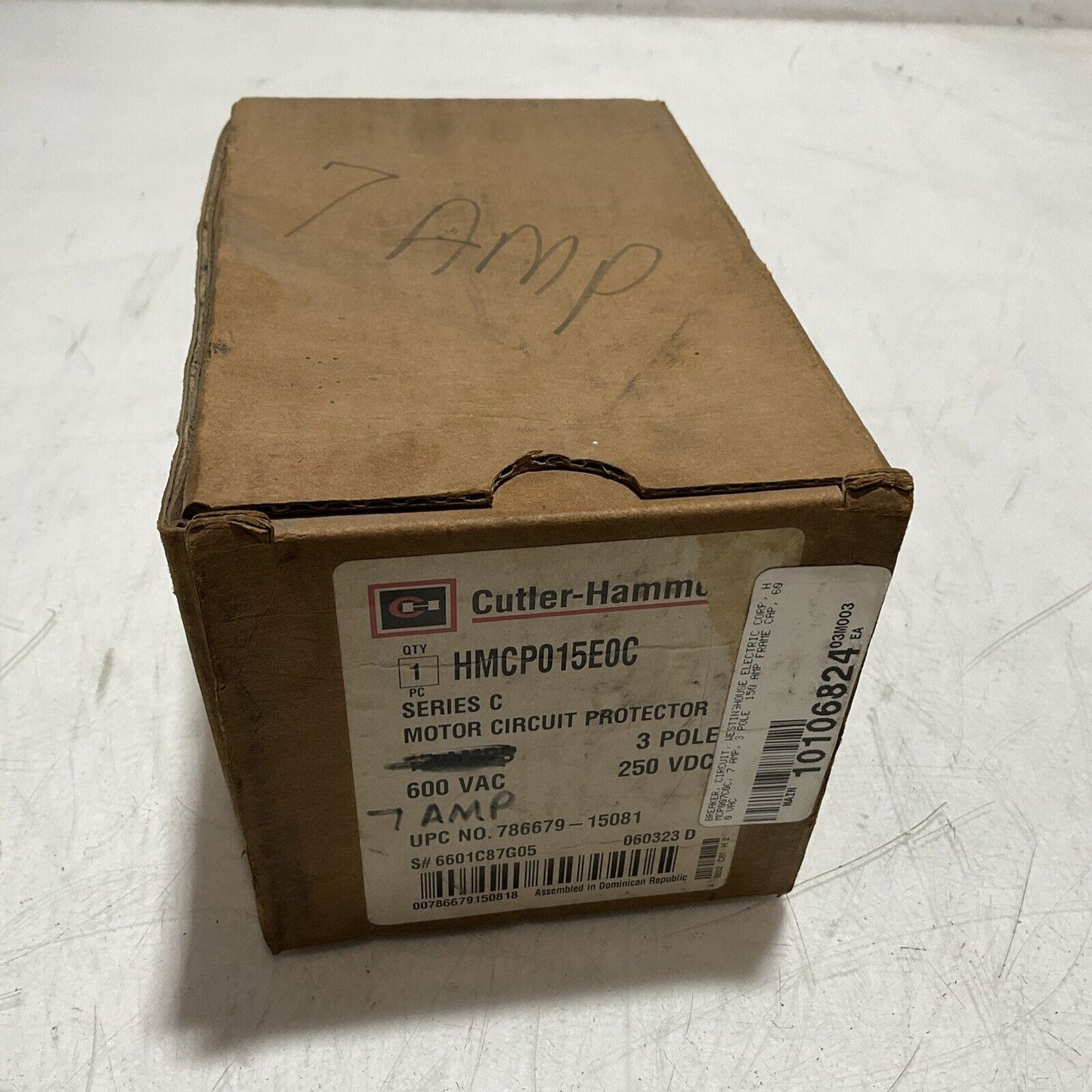 CUTLER HAMMER HMCPO15EOC MOTOR CIRCUIT BREAKER PROTECTOR 7 AMP 600VAC 250VDC 678