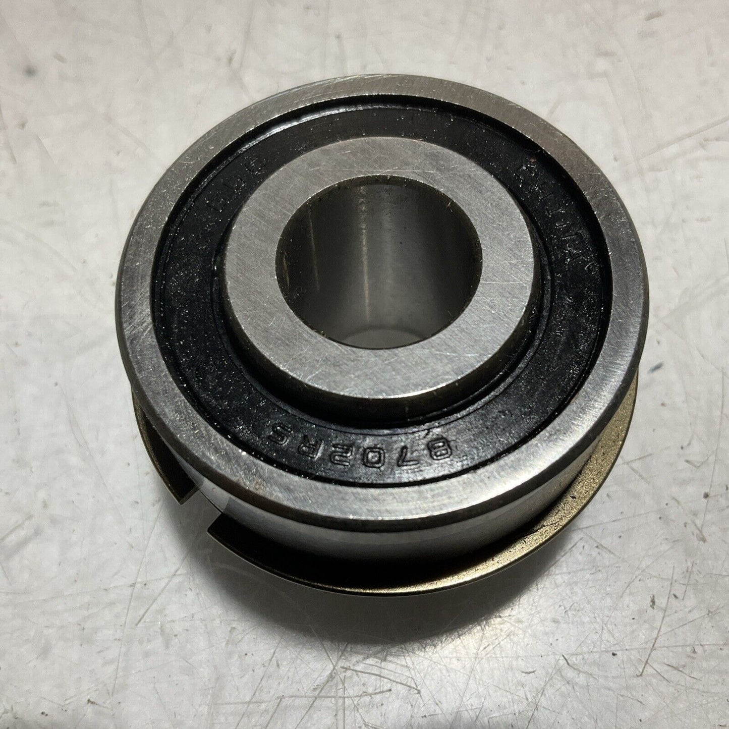 THE GENERAL S8702-88-300 PRECISION BALL AND ROLLER BEARINGS LOT OF 2 678 -U3S