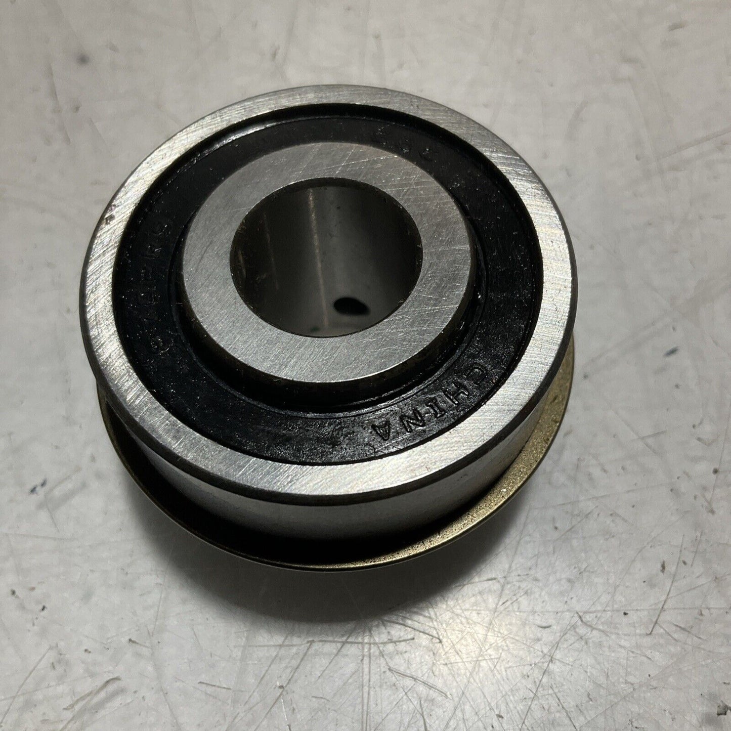 THE GENERAL S8702-88-300 PRECISION BALL AND ROLLER BEARINGS LOT OF 2 678 -U3S