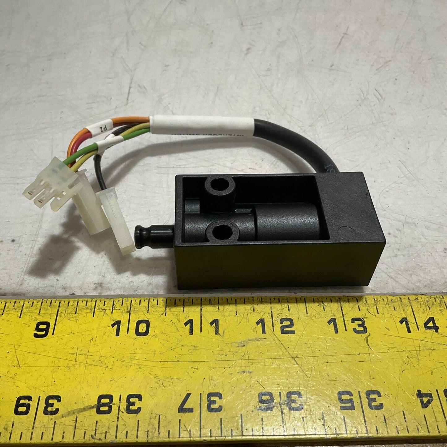 UNBRANDED 97942- 174K202G01 - 144S11 INTERLOCK SWITCH ASSEMBLY 24V;5W U3S