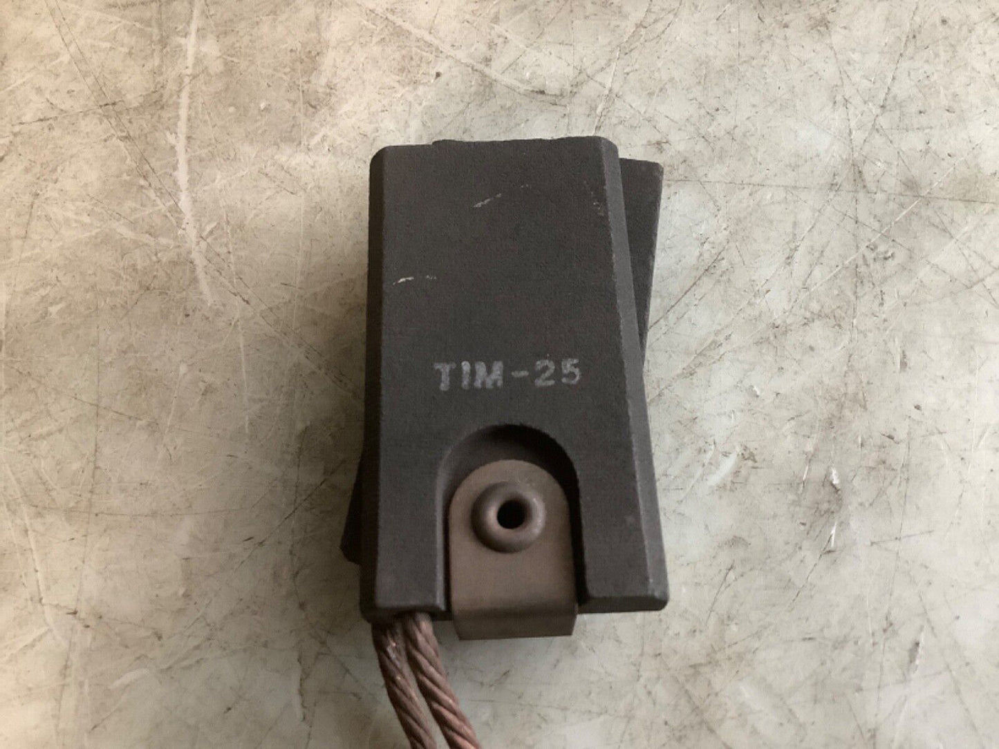 TIM-25 CARBON BRUSH 444