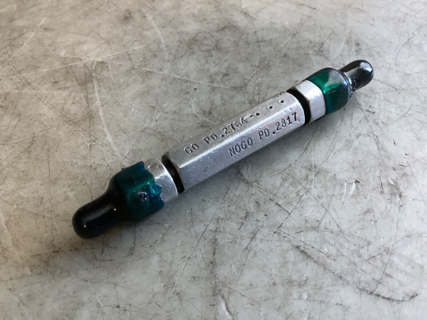 SIZE CONTROL 5/16-18UNC-2B THREAD PLUG GAGE GO/NOGO .2764/.2817 333