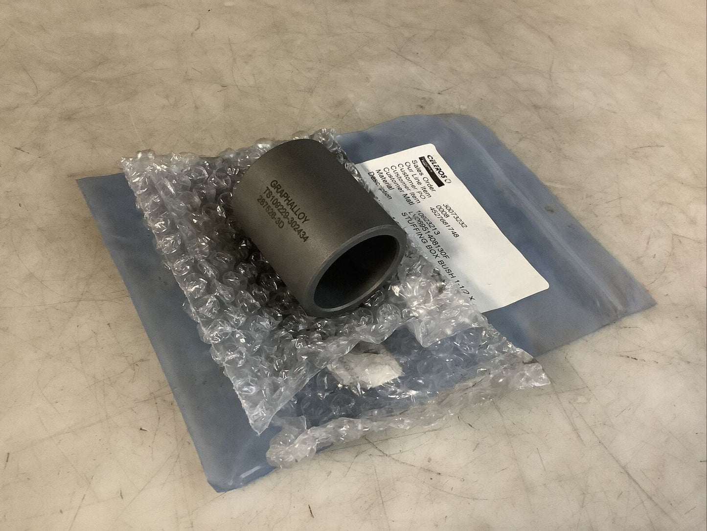GMC GRAPHALLOY TS109229-302434 BUSHING 1-1/2IN ID 678