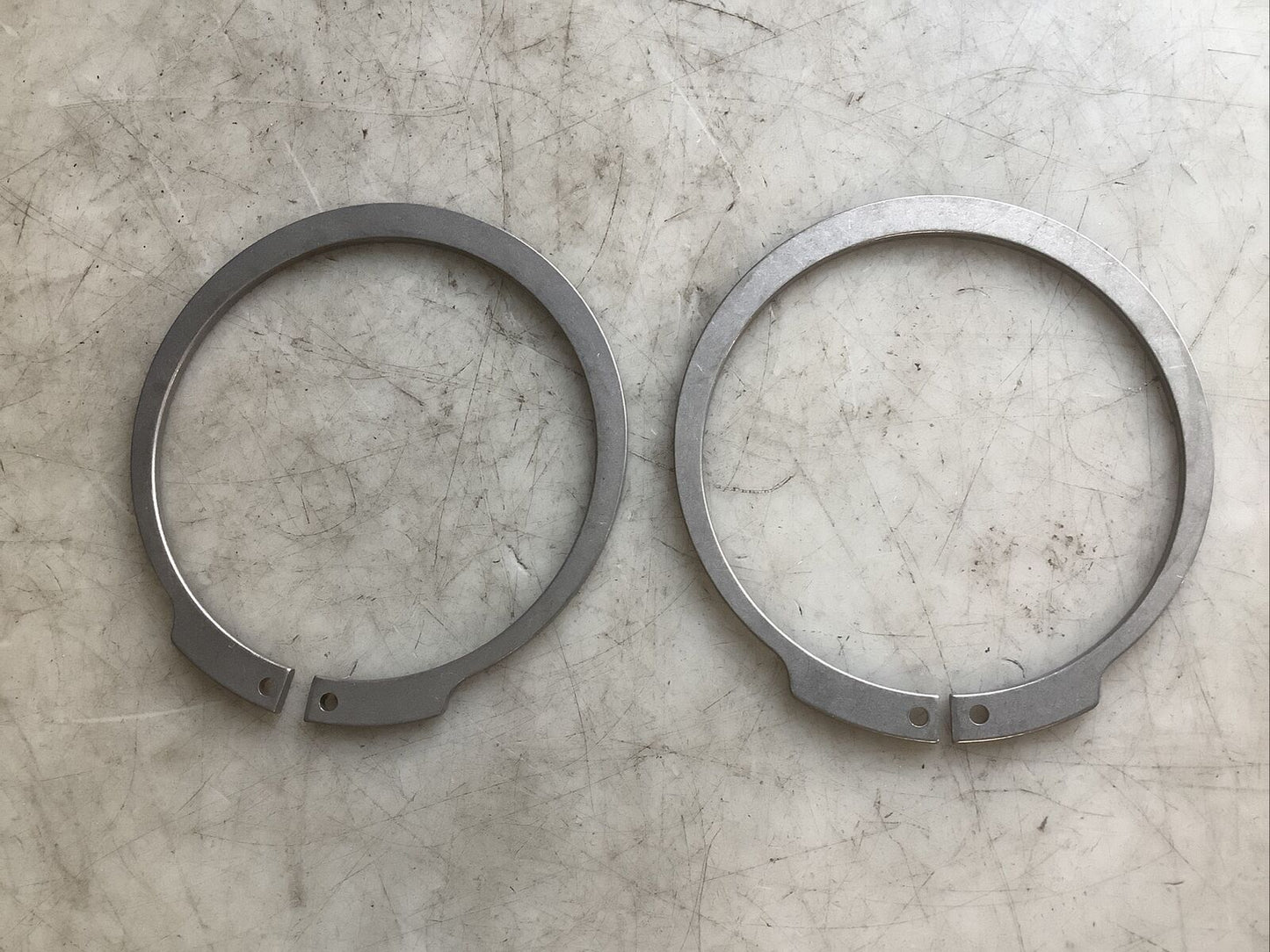 FLOWSERVE 029761-00 RETAINING RING 3.500IN 678 - QTY 2