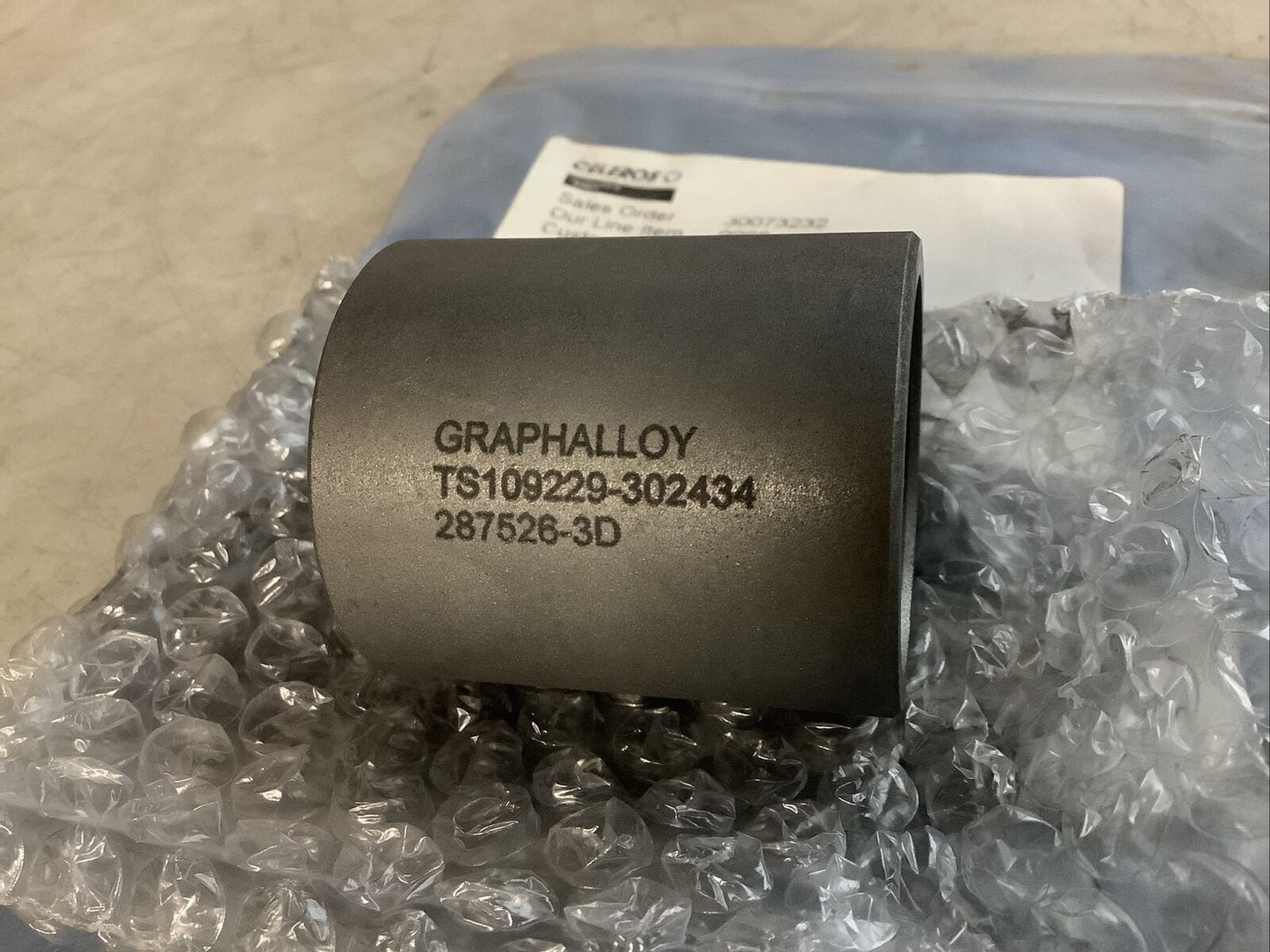 GMC GRAPHALLOY TS109229-302434 BUSHING 1-1/2IN ID 678