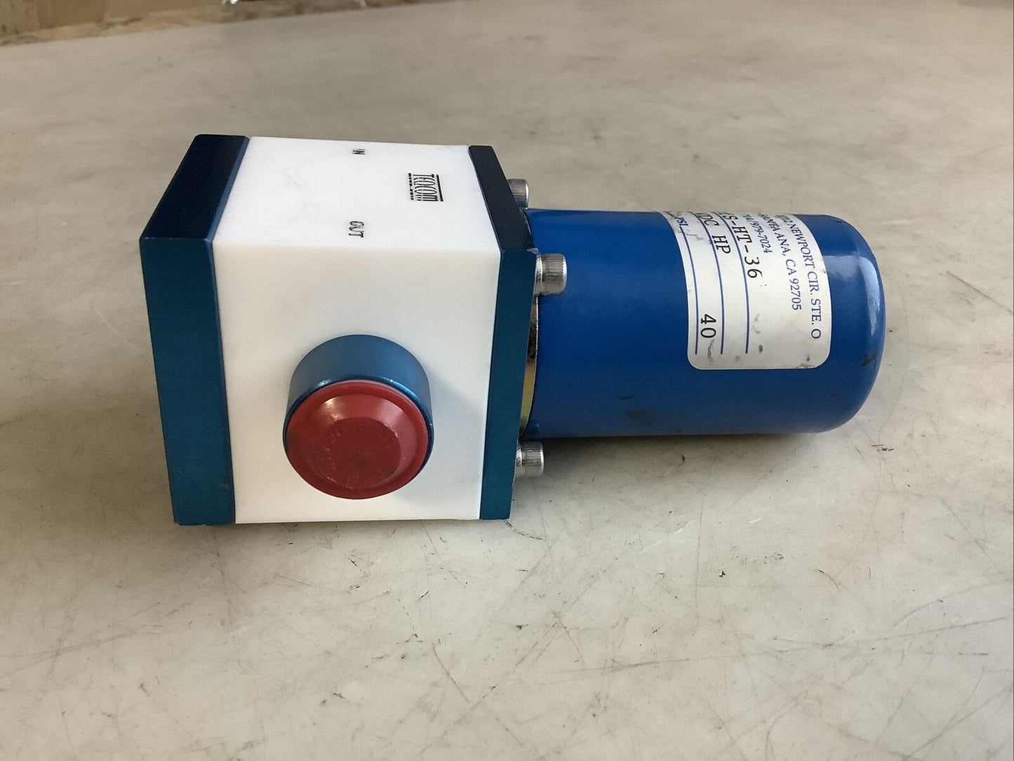 TEQCOM M662C2DFS-HT-36 MINIATURE SOLENOID VALVE 24VDC HP 40PSI 3/8IN NC 476