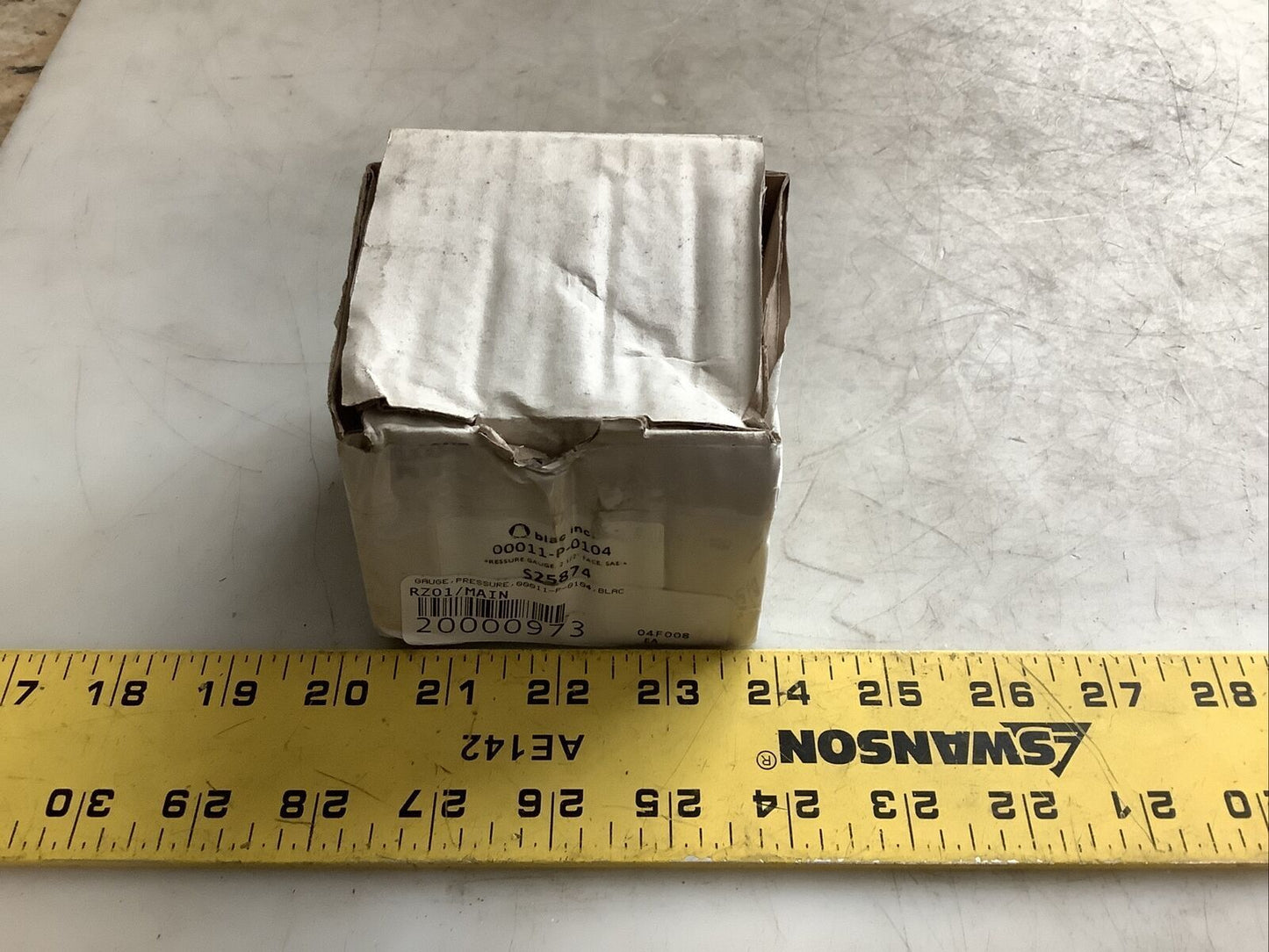 BLAC 00011-P-0104 S25874 PRESSURE GAUGE 2-1/2IN FACE 0-100PSI 678