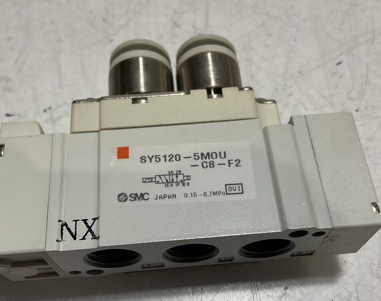 SMC SY5120-5MOU-C8-F2 SOLENOID VALVE 222-U3S