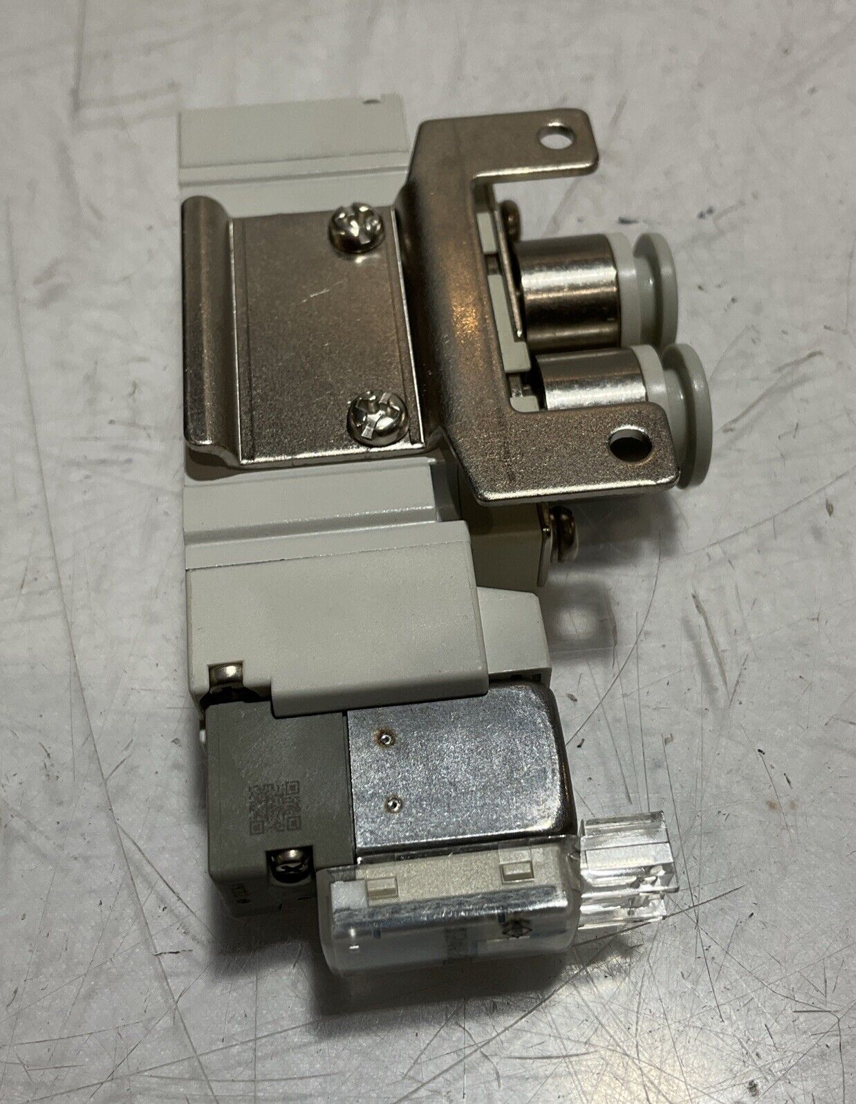 SMC SY5120-5MOU-C8-F2 SOLENOID VALVE 222-U3S